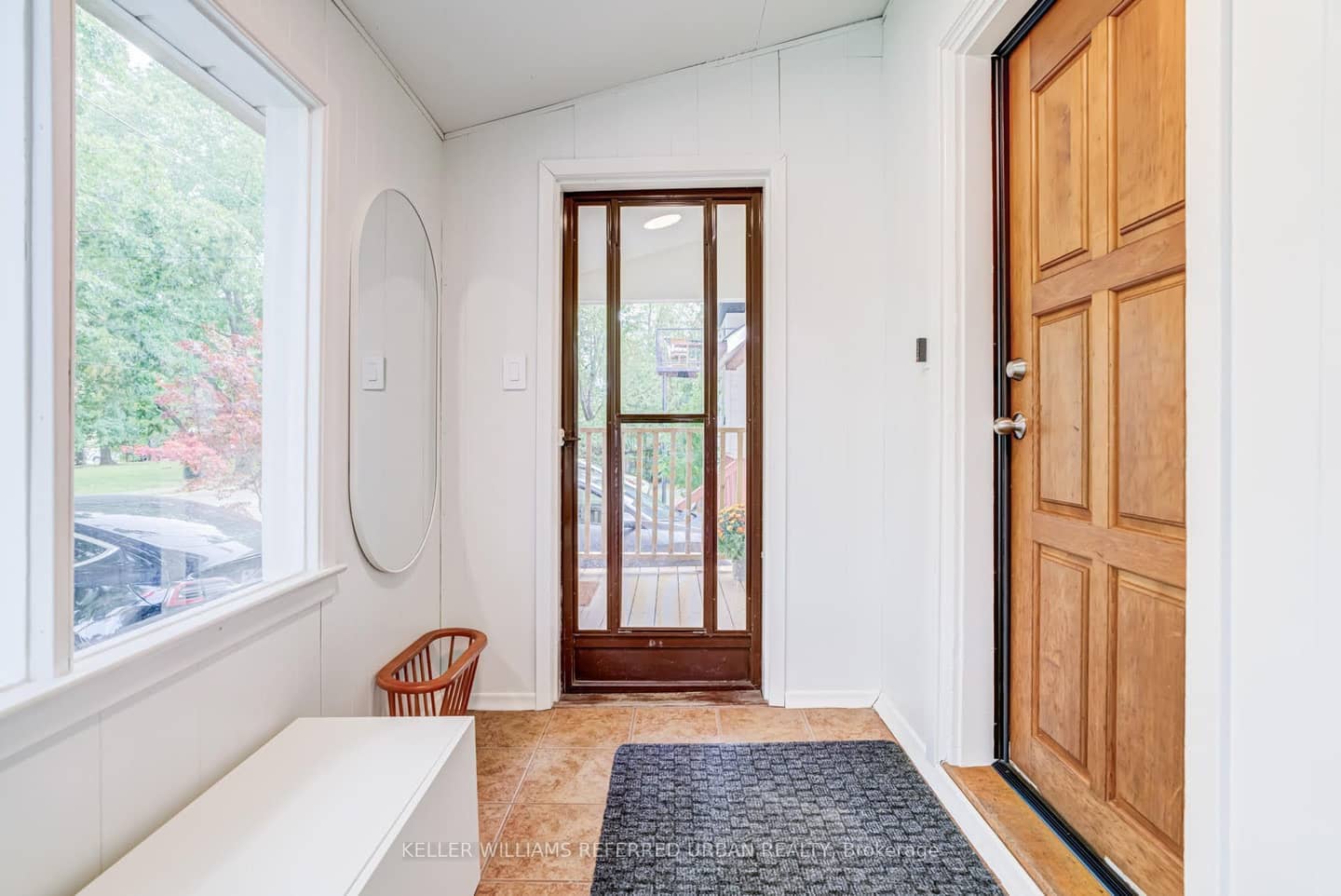 22 Long Branch Avenue, Toronto, ON M8W 3H6