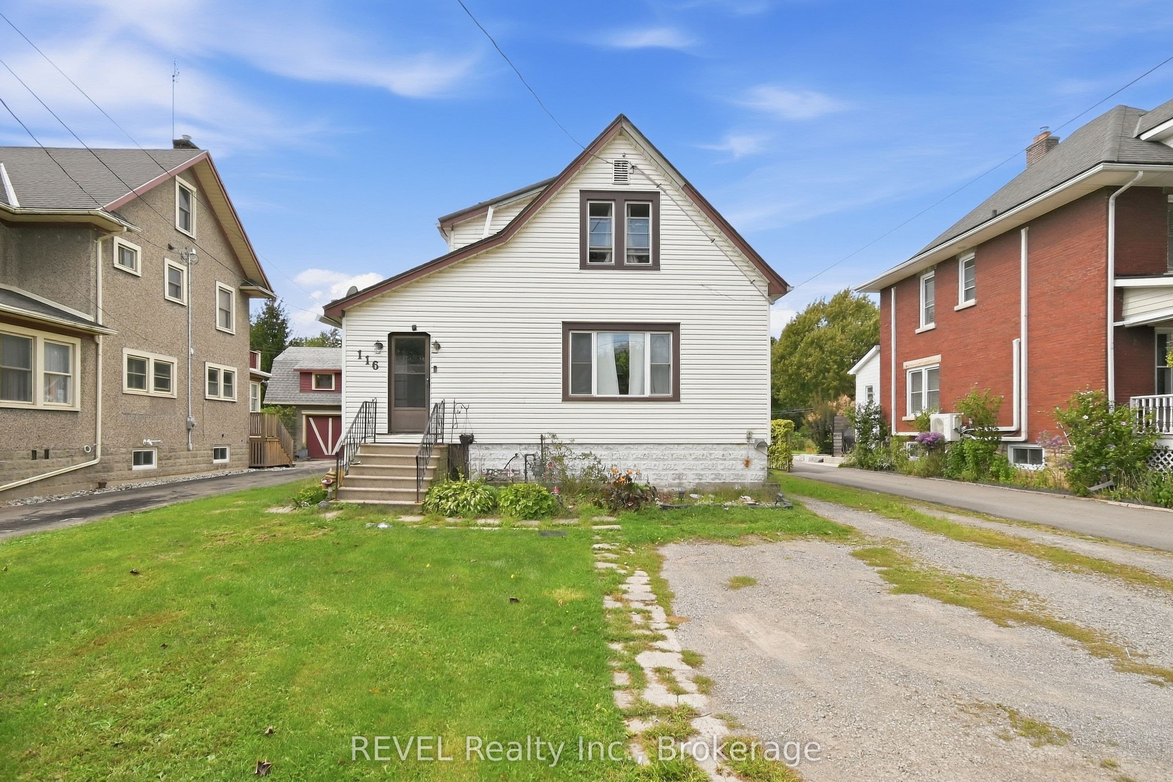 116 Steele Street, Port Colborne, ON L3K 4X5