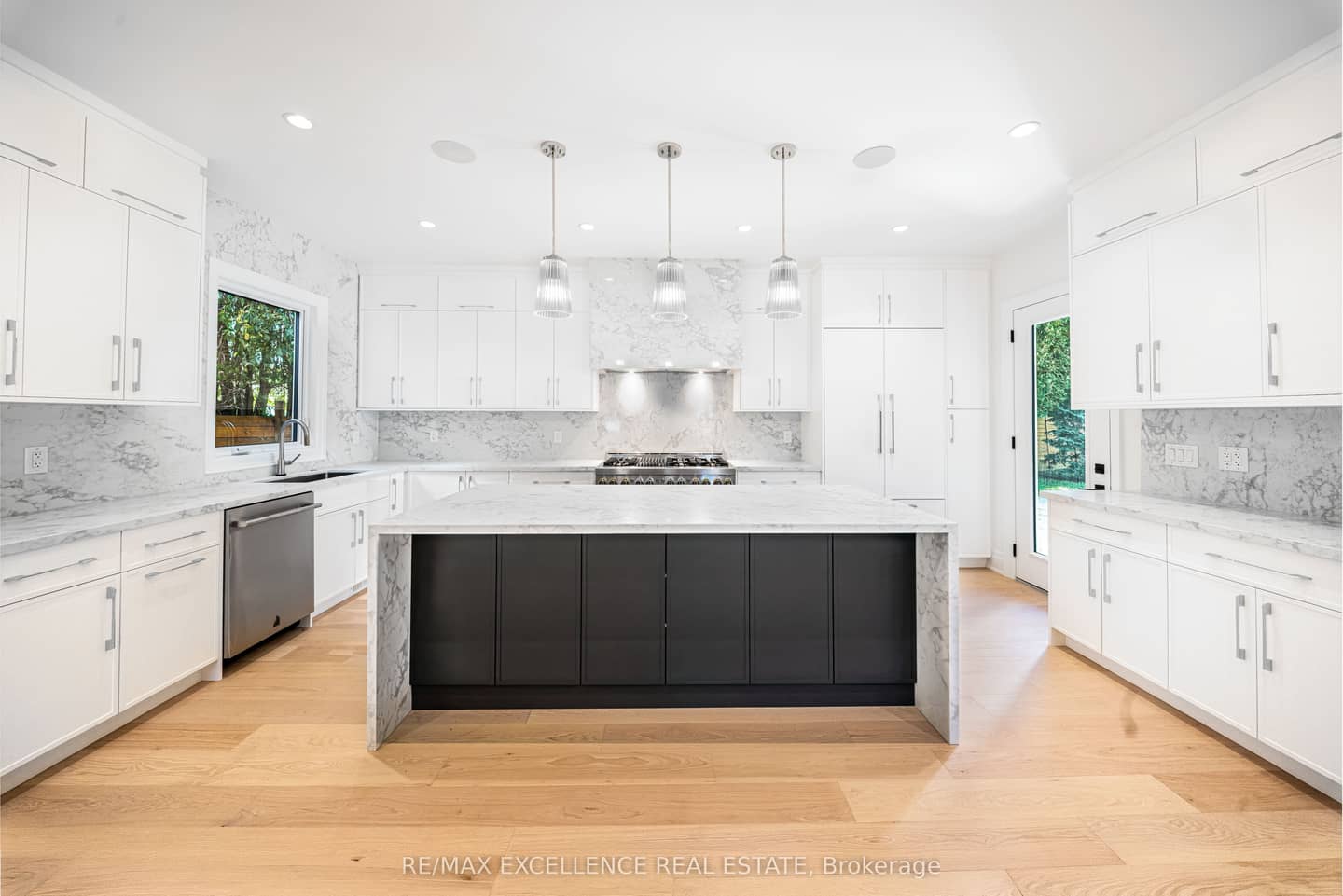 1618 Dogwood Trail, Mississauga, ON L5G 3A5
