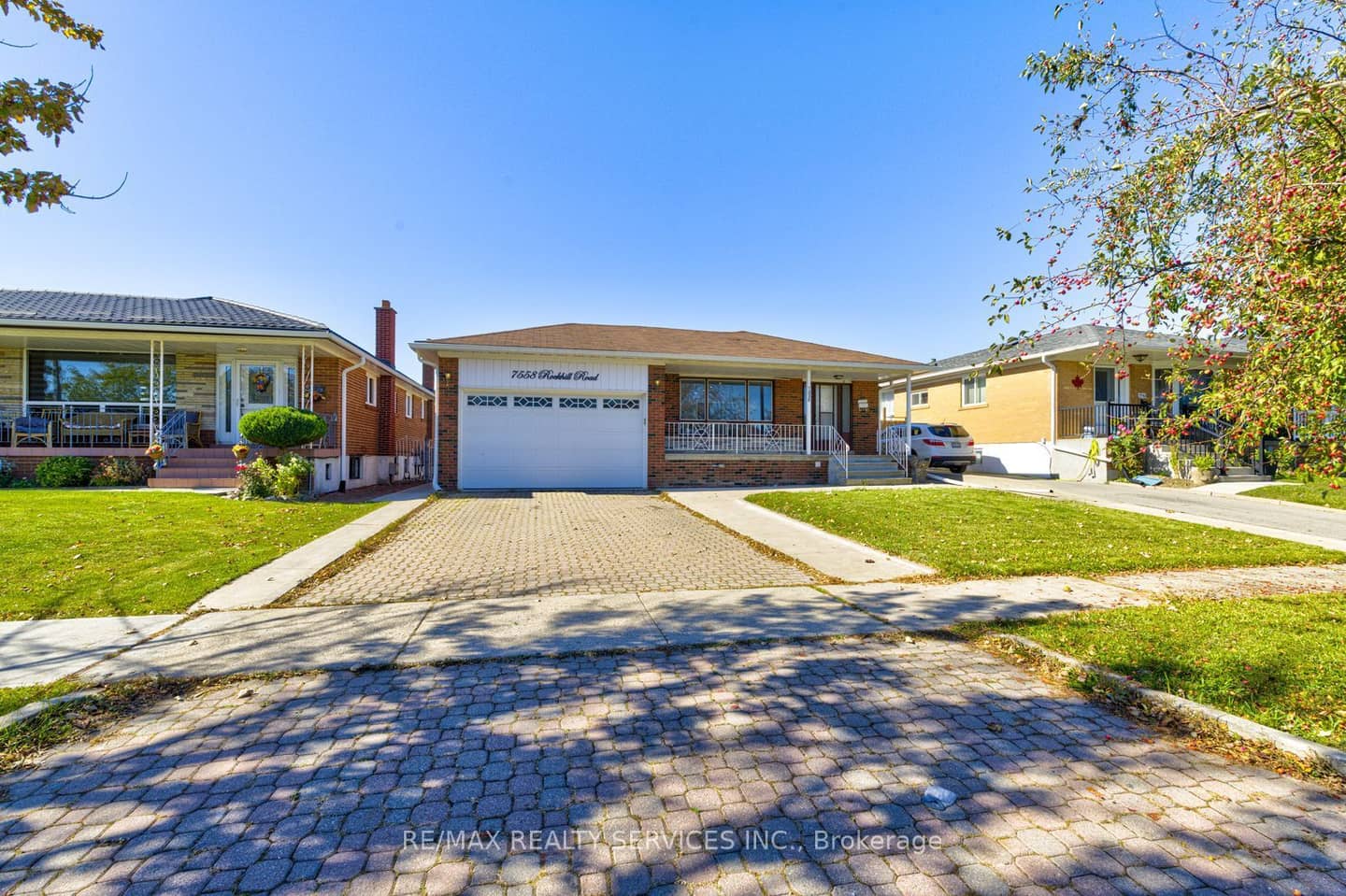 7558 Rockhill Road, Mississauga, ON L4T 2Z7