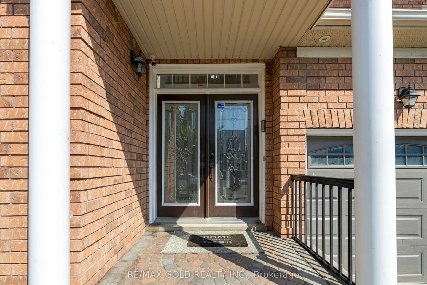 39 Darren Road, Brampton, ON L6P 1Z5