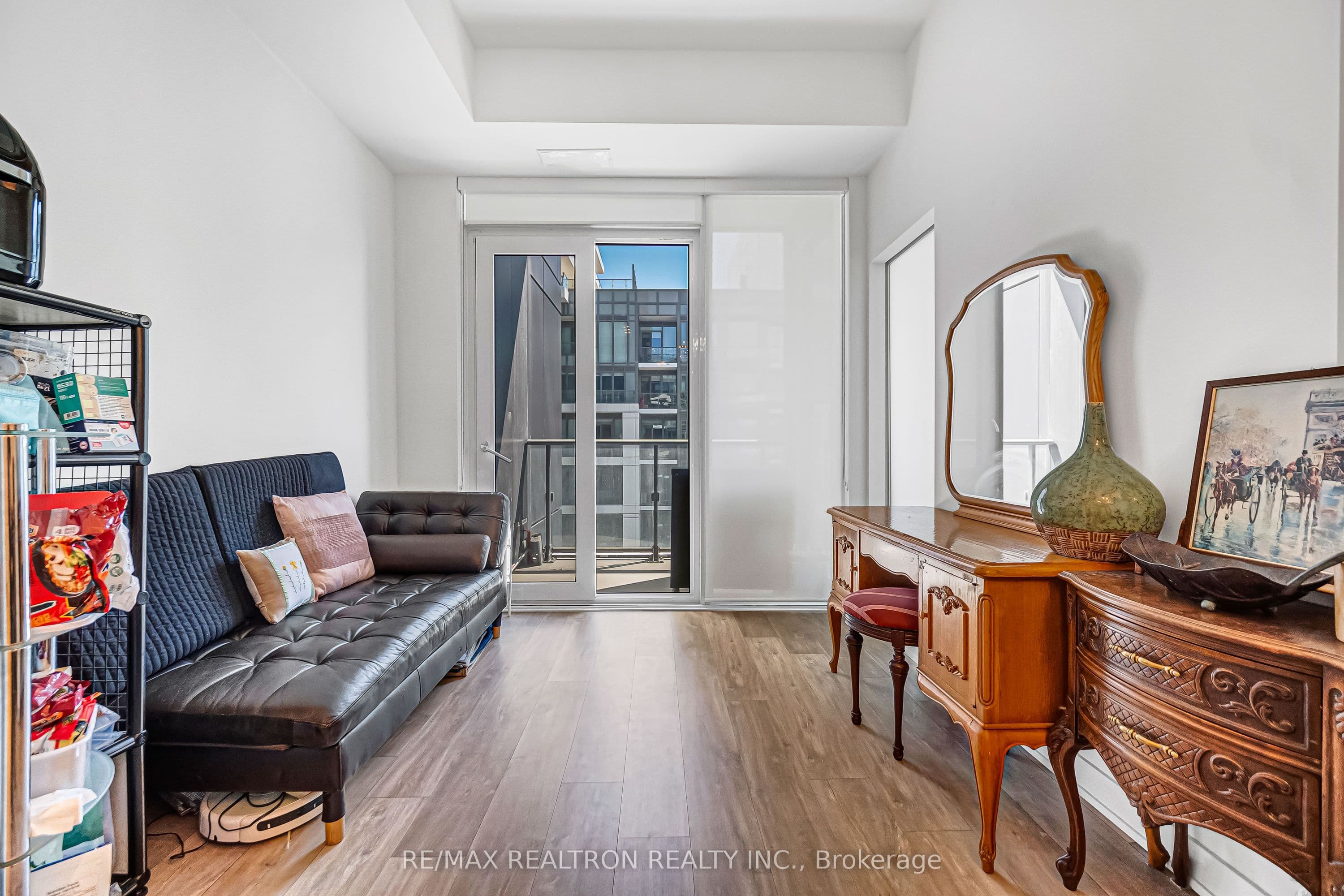 121 Lower Sherbourne Street 1742, Toronto, ON M5A 0W8