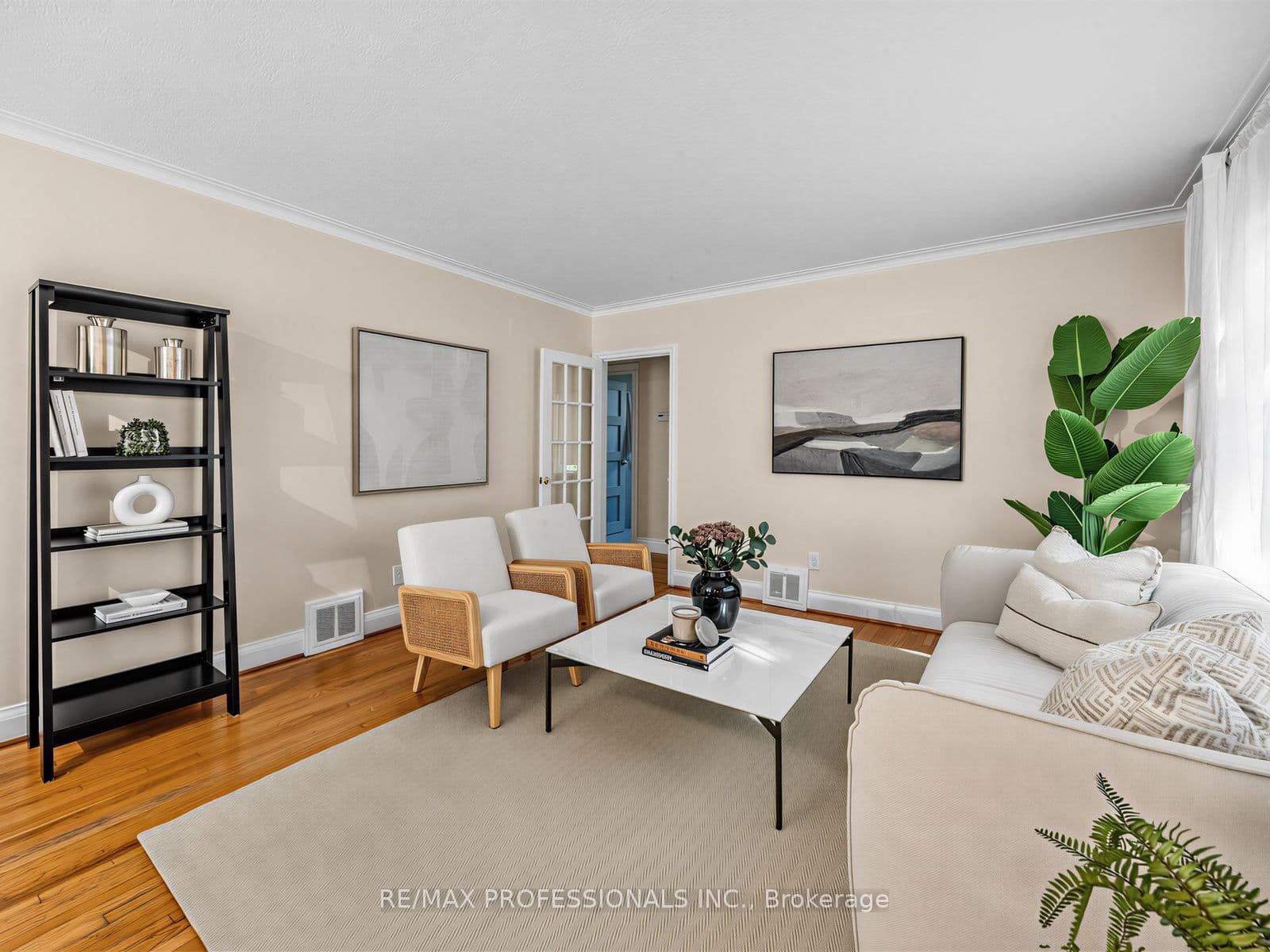 92 Westrose Avenue, Toronto, ON M8X 2A3
