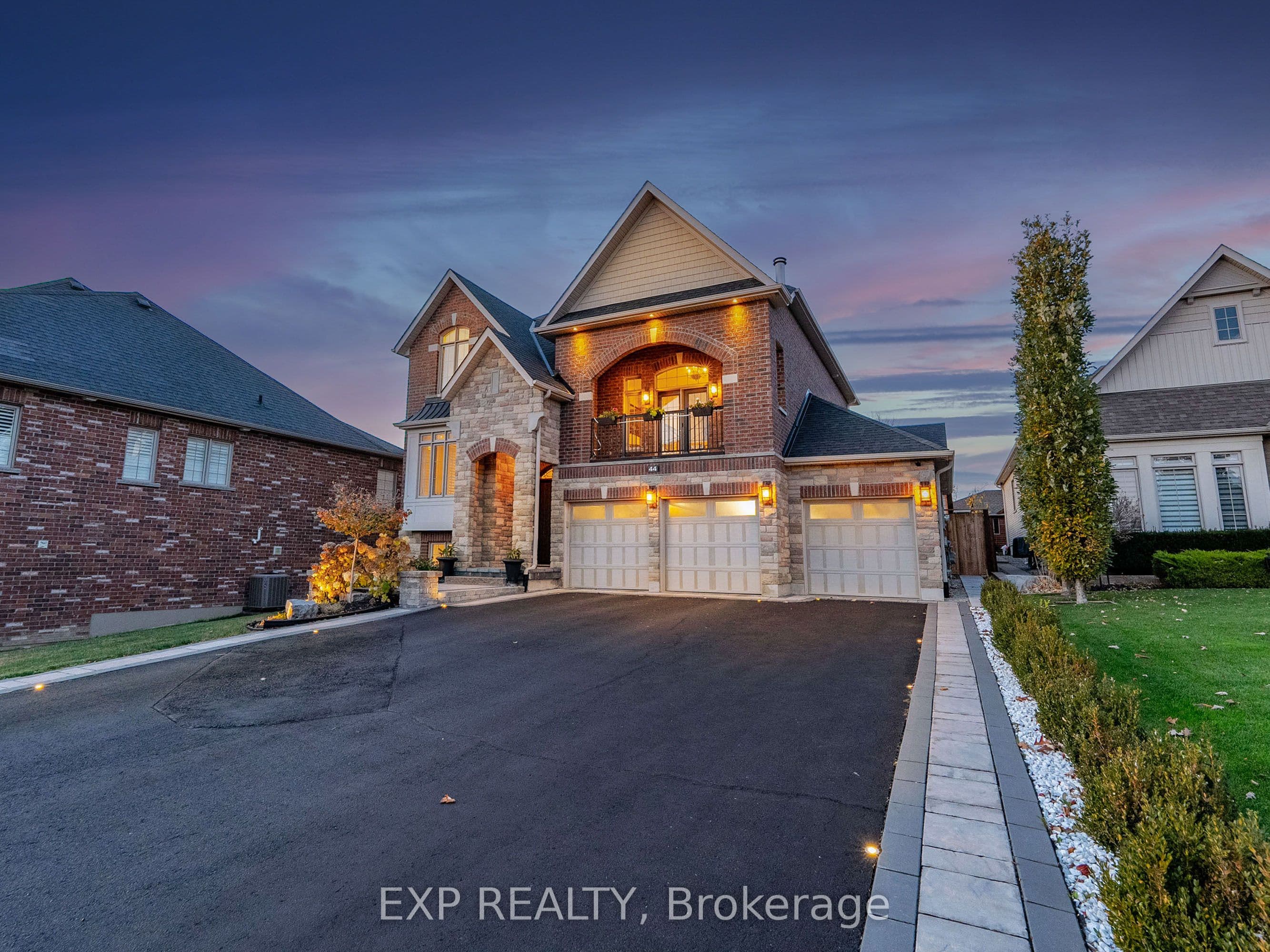 44 Philson Court, Innisfil, ON L0L 1L0