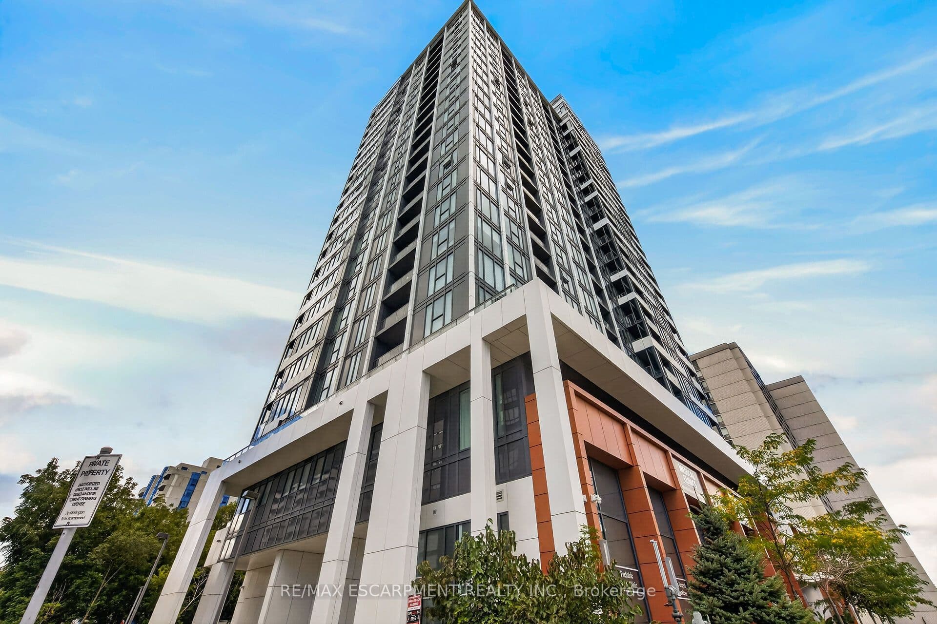 500 Brock Avenue 2105, Burlington, ON L7S 0A5