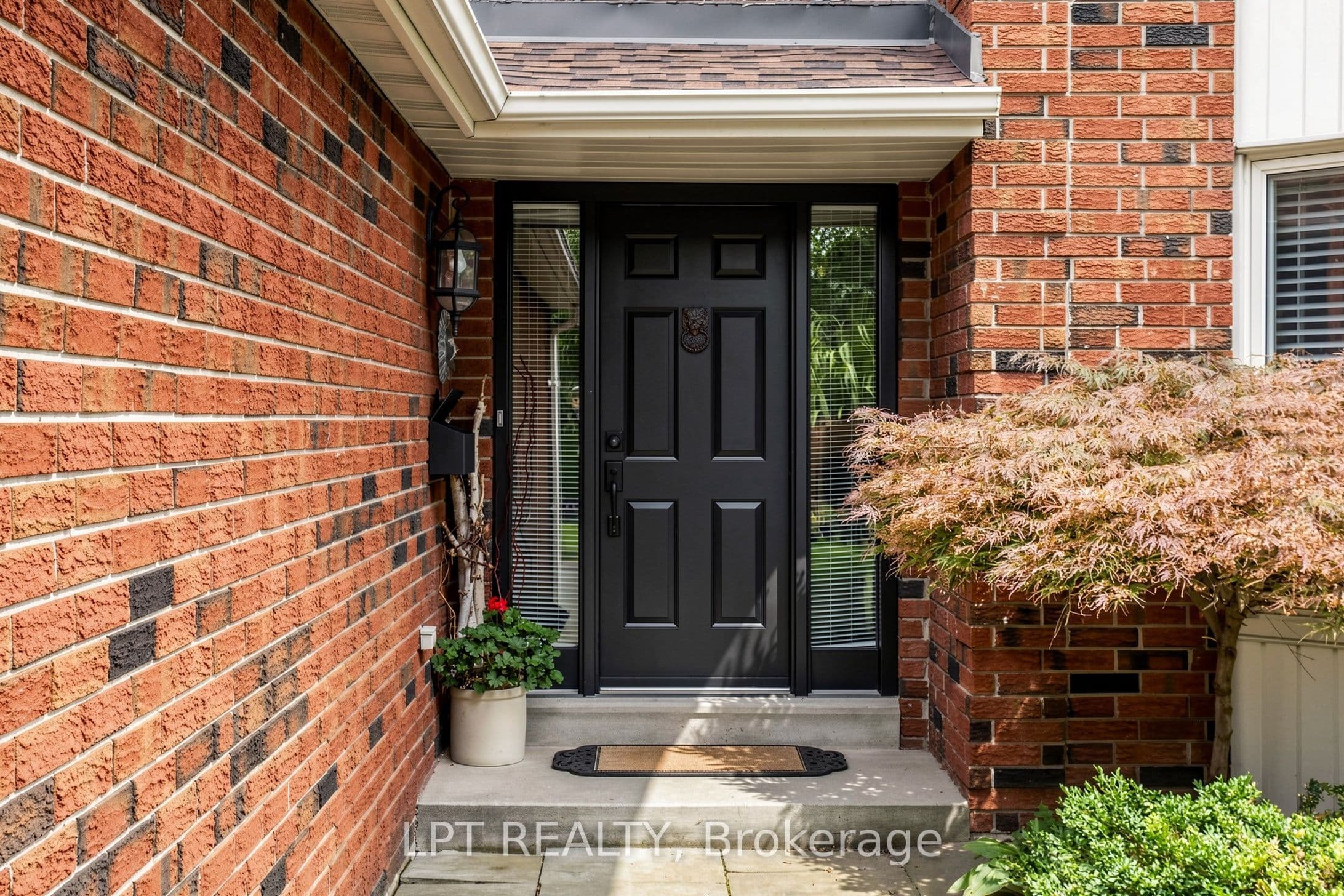 1579 Lovelady Crescent, Mississauga, ON L4W 2Y9