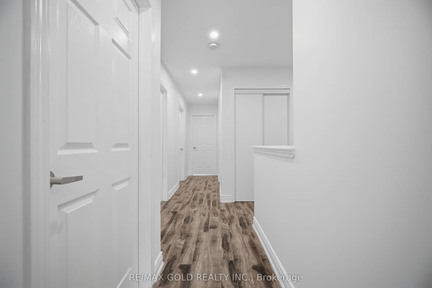 1071 Savoline Boulevard, Milton, ON L9T 8N9