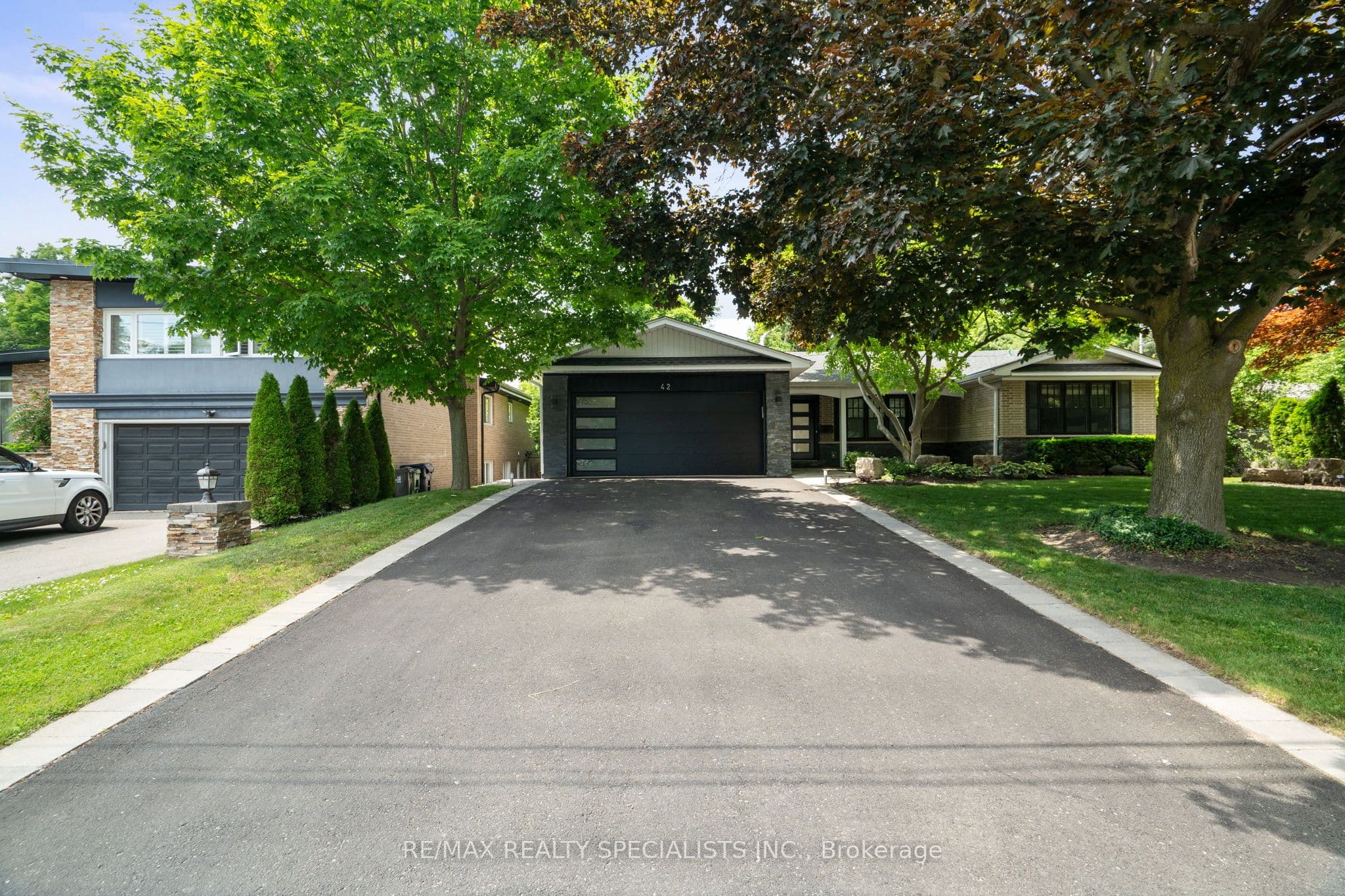 42 Heathview Avenue, Toronto, ON M2K 2C1
