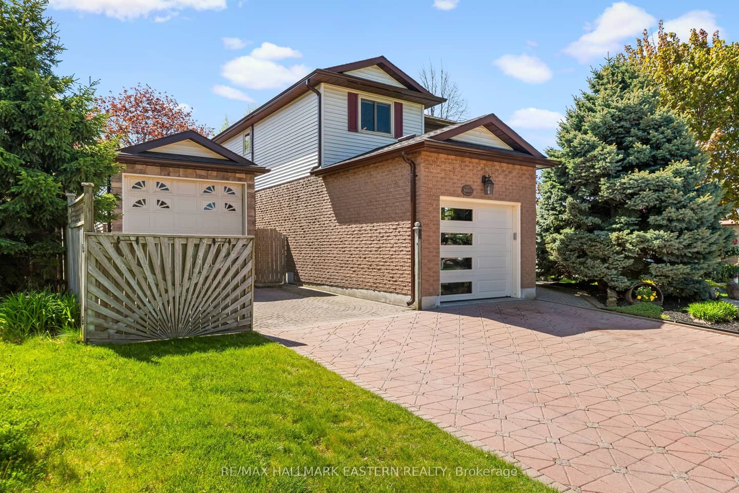 1003 Renaissance Drive, Oshawa, ON L1J 8B2