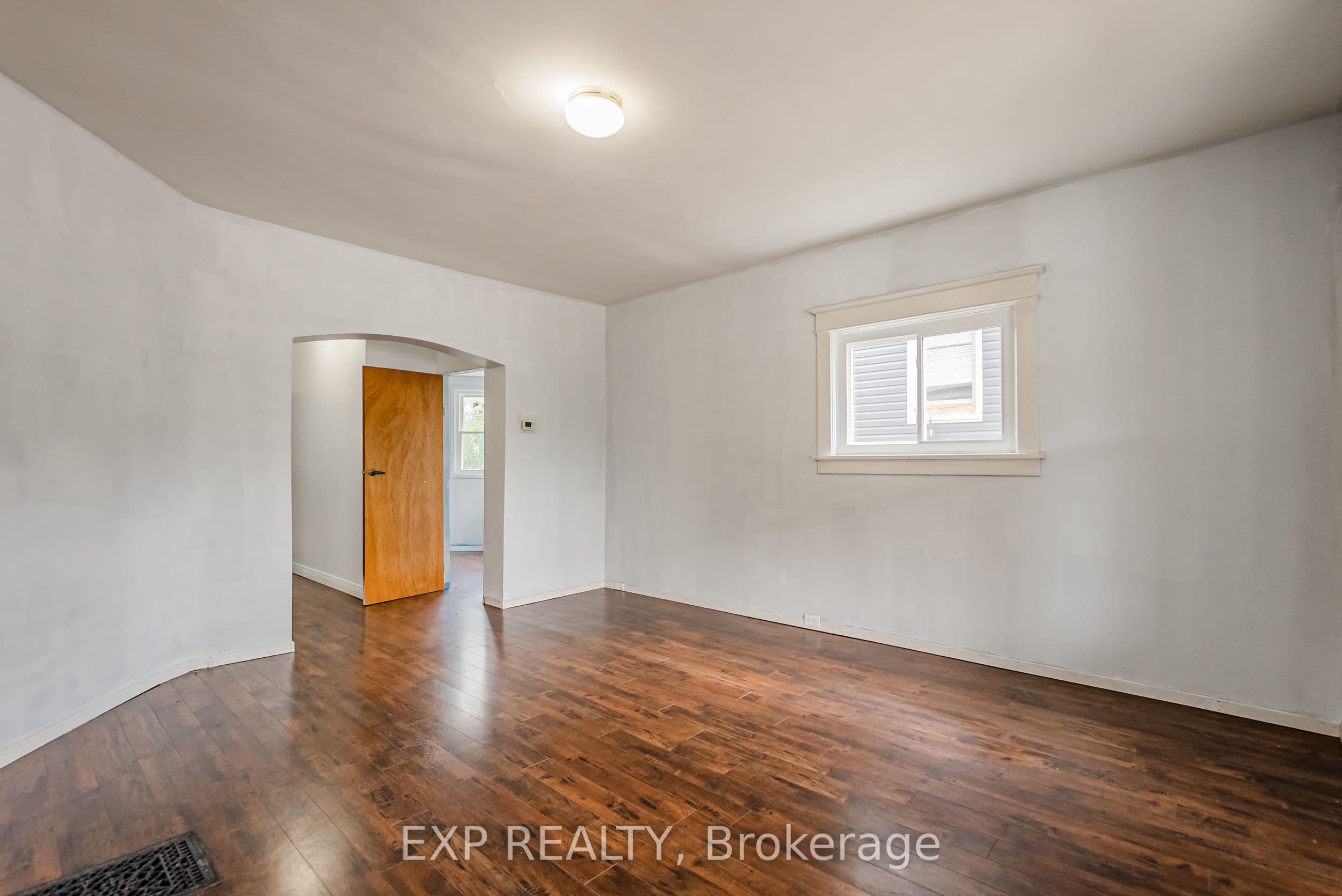 4865 ARMOURY Street, Niagara Falls, ON L2E 1S9