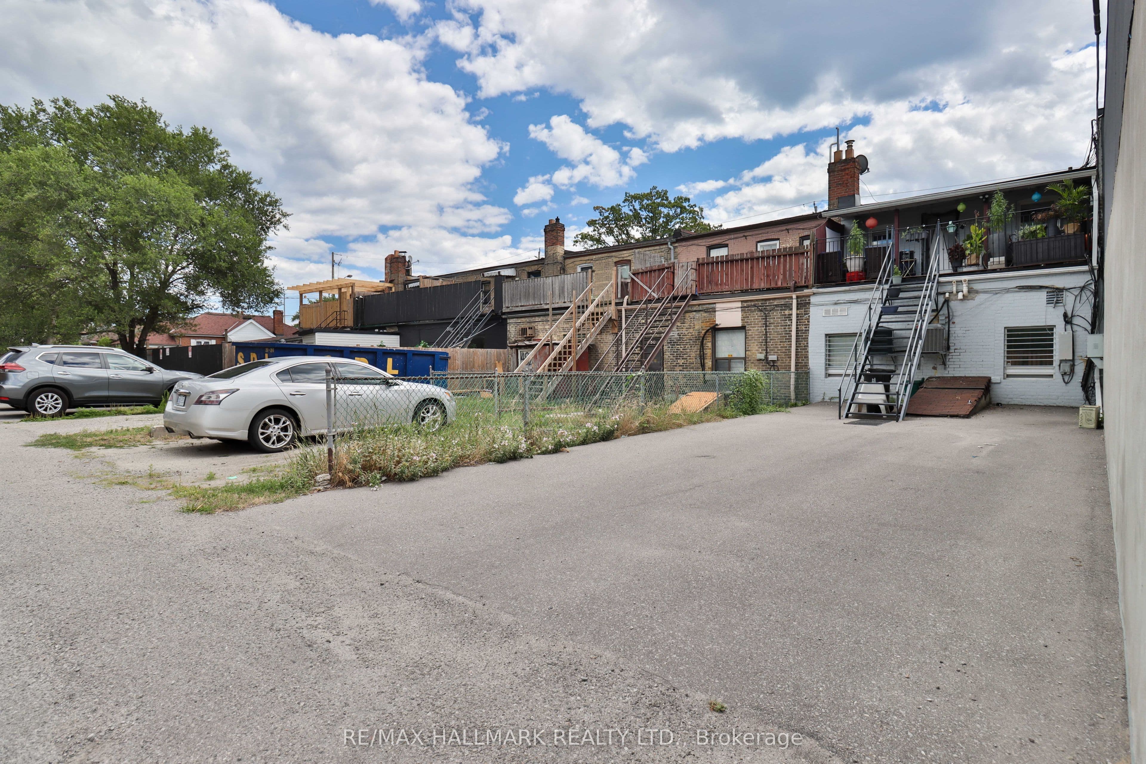 478 Cosburn Avenue, Toronto, ON M4J 2N5