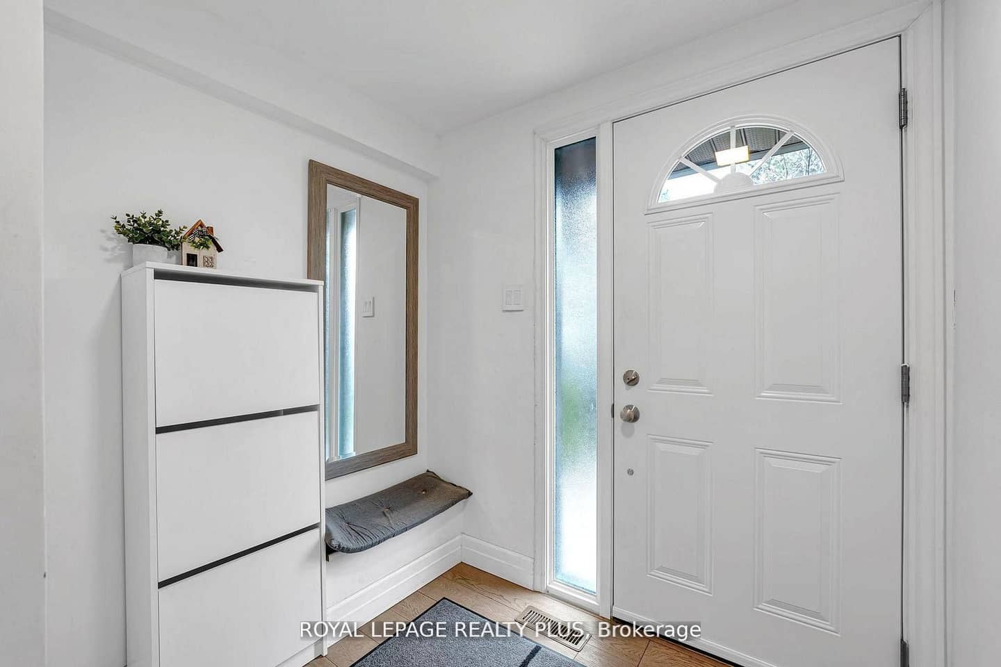 1755 Rathburn Road E 20, Mississauga, ON L4E 2M8