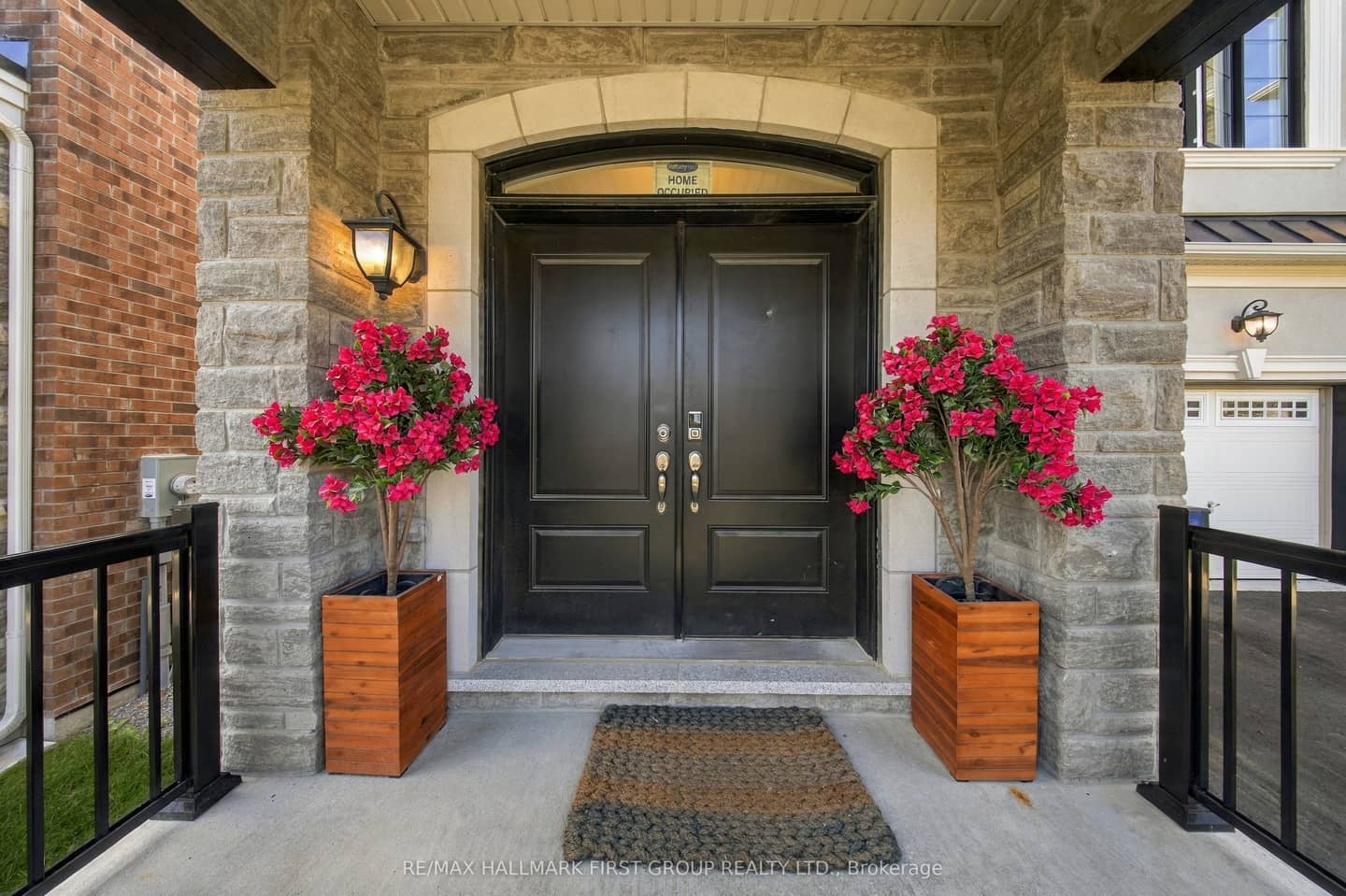 3302 Marchington Square, Pickering, ON L1X 0N1