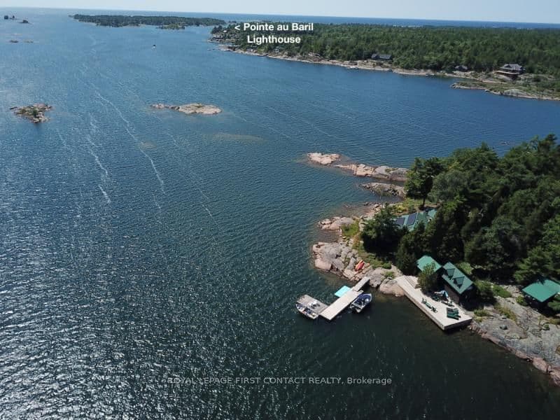 1 A207 Island, The Archipelago, ON P0G 1K0
