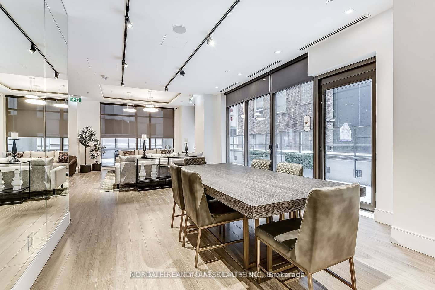 8 Widmer Street GPH01, Toronto, ON M5V 0W6