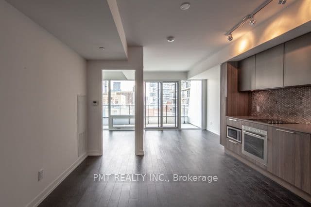 85 Wood Street 1617, Toronto, ON M4Y 0E8