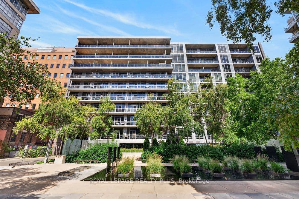 399 Adelaide Street W 509, Toronto, ON M5V 1S1