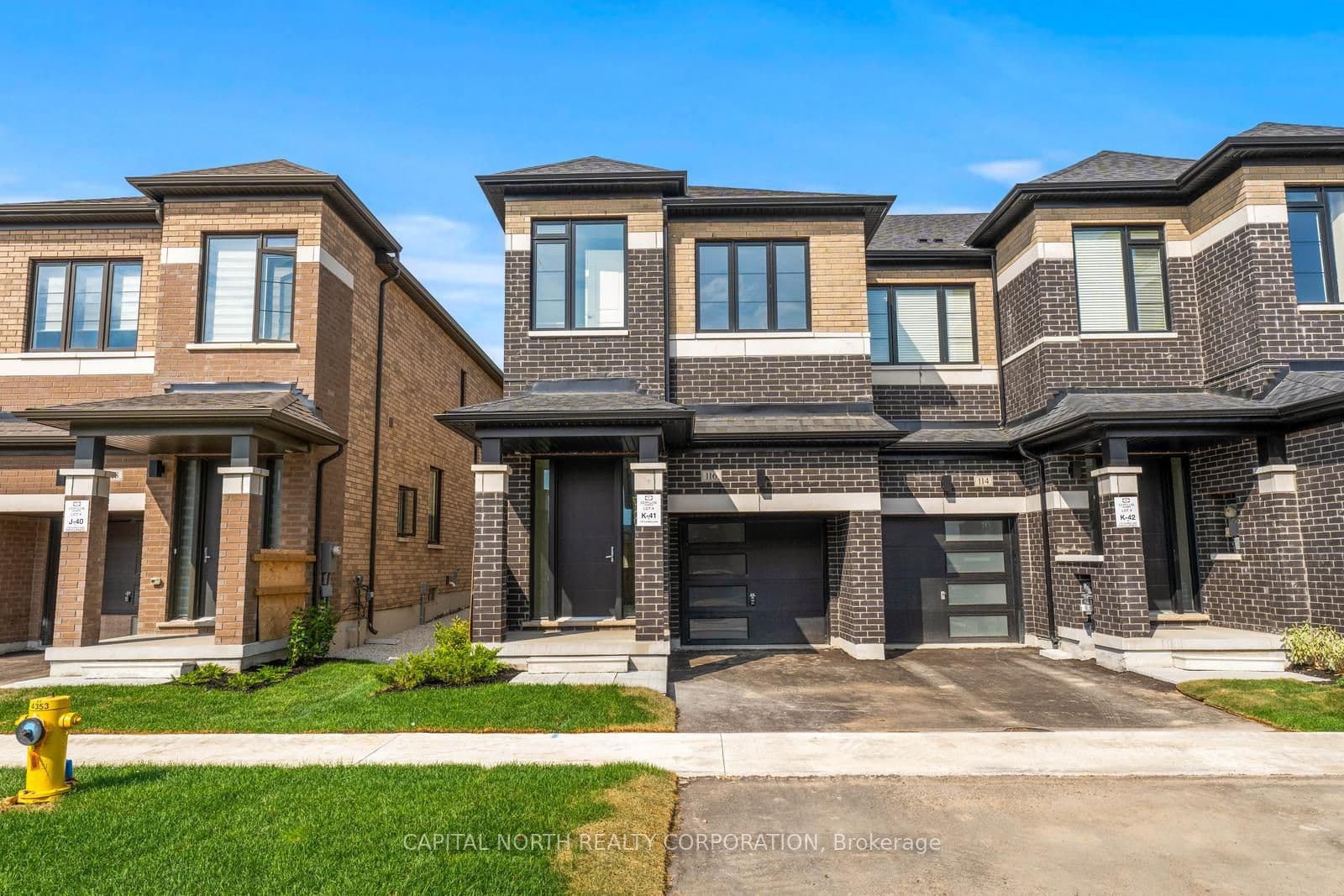 116 Turnberry Lane, Barrie, ON L4N 6K7