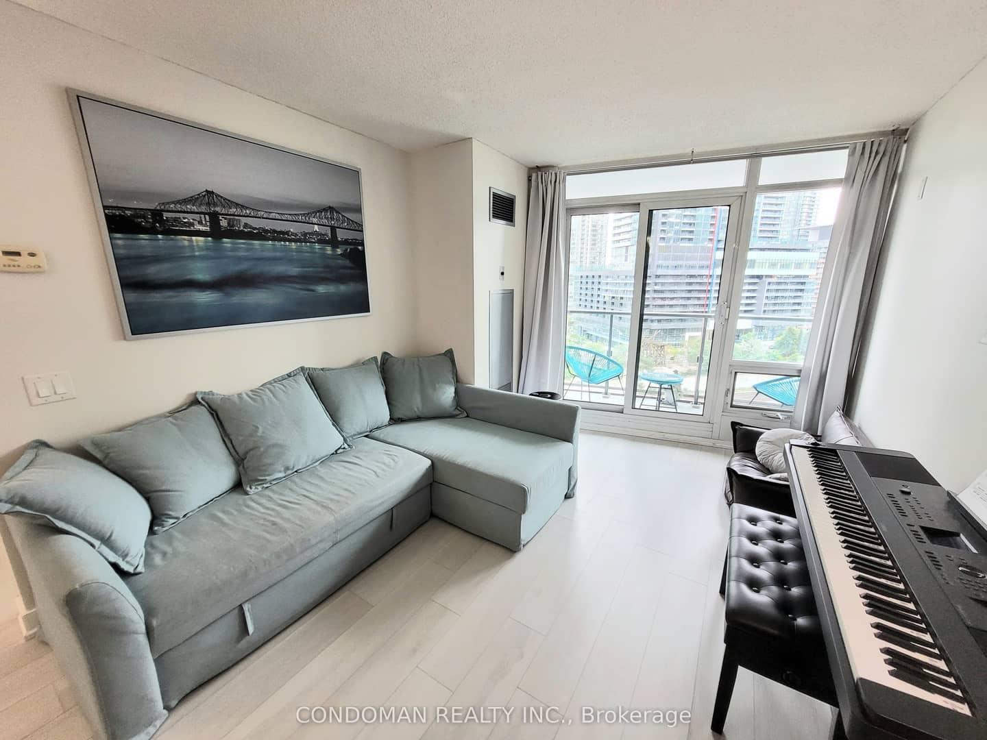 361 Front Street W 1206, Toronto, ON M5V 3R5