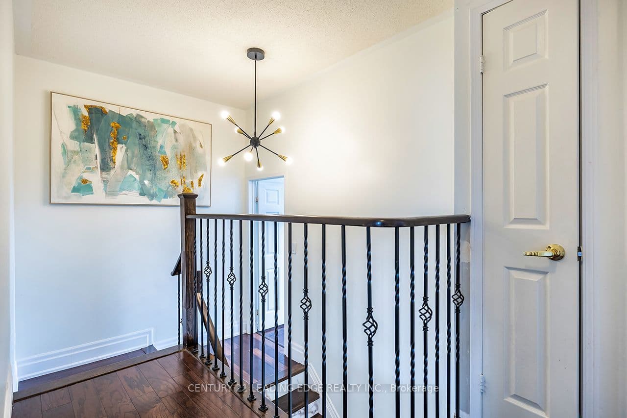14 GUILDWOOD Drive, Clarington, ON L1C 5E1