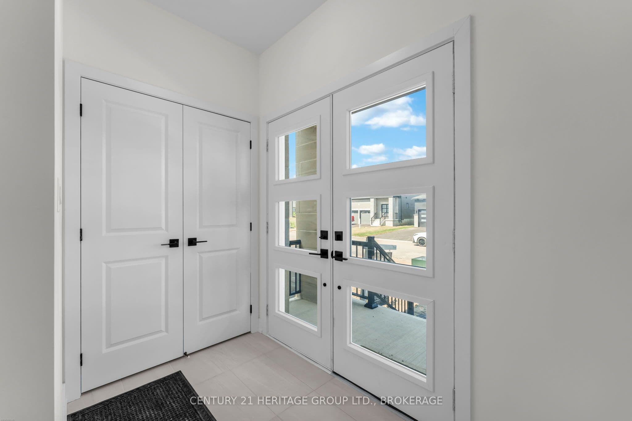 75 Creighton Drive, Loyalist, ON K0H 2H0