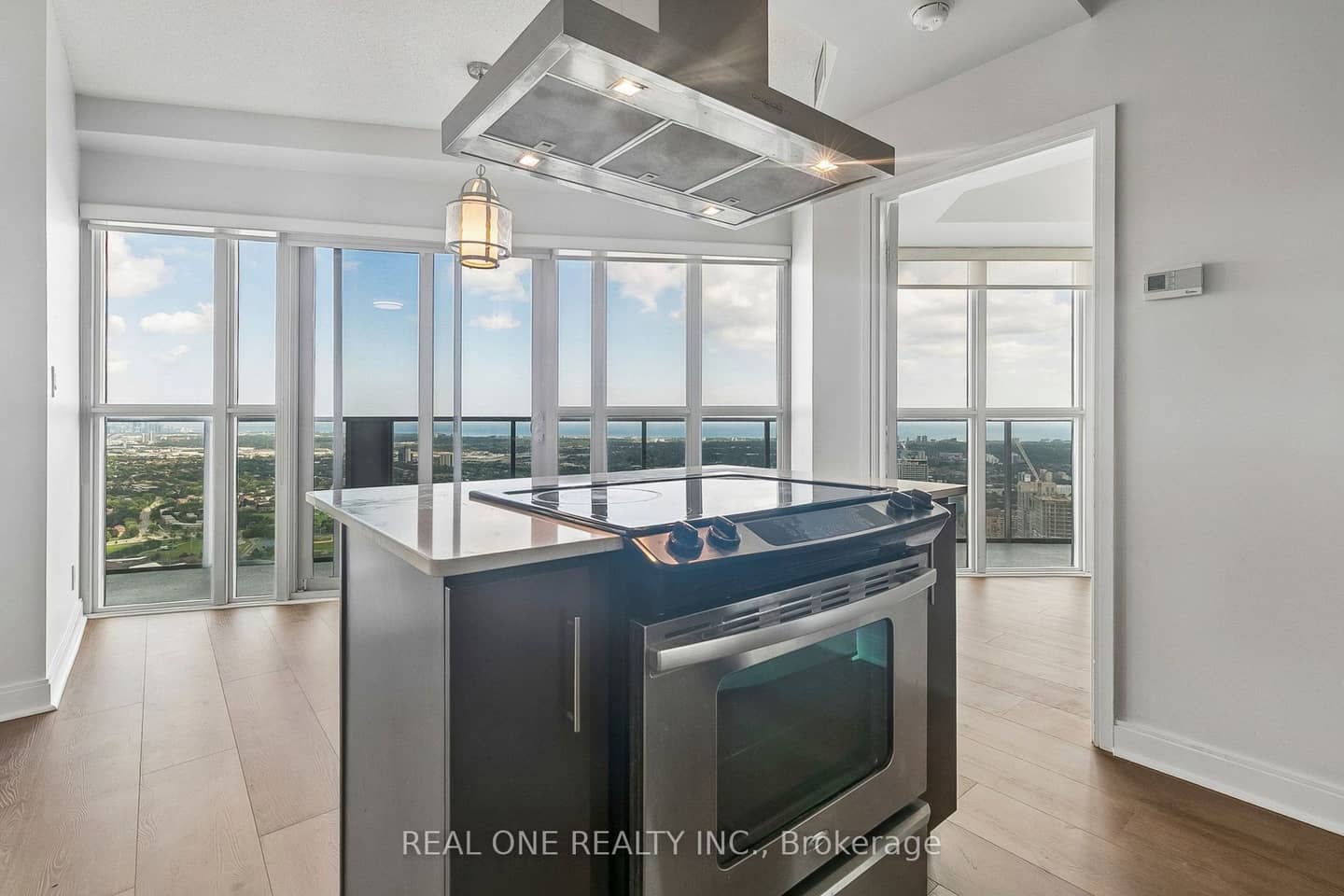 60 Absolute Avenue 5301, Mississauga, ON L4Z 0A9