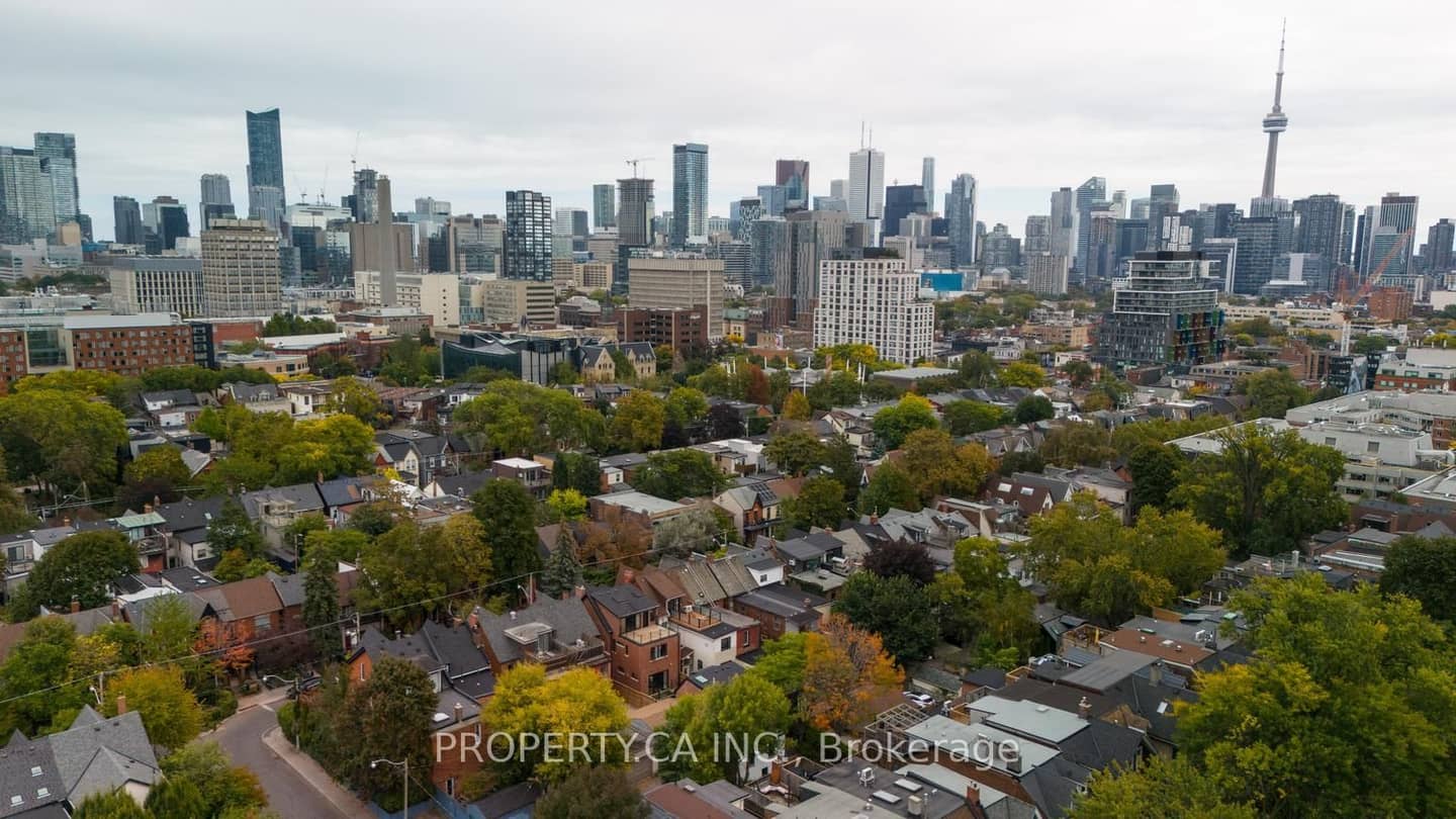 125 Major Street, Toronto, ON M5S 2K9