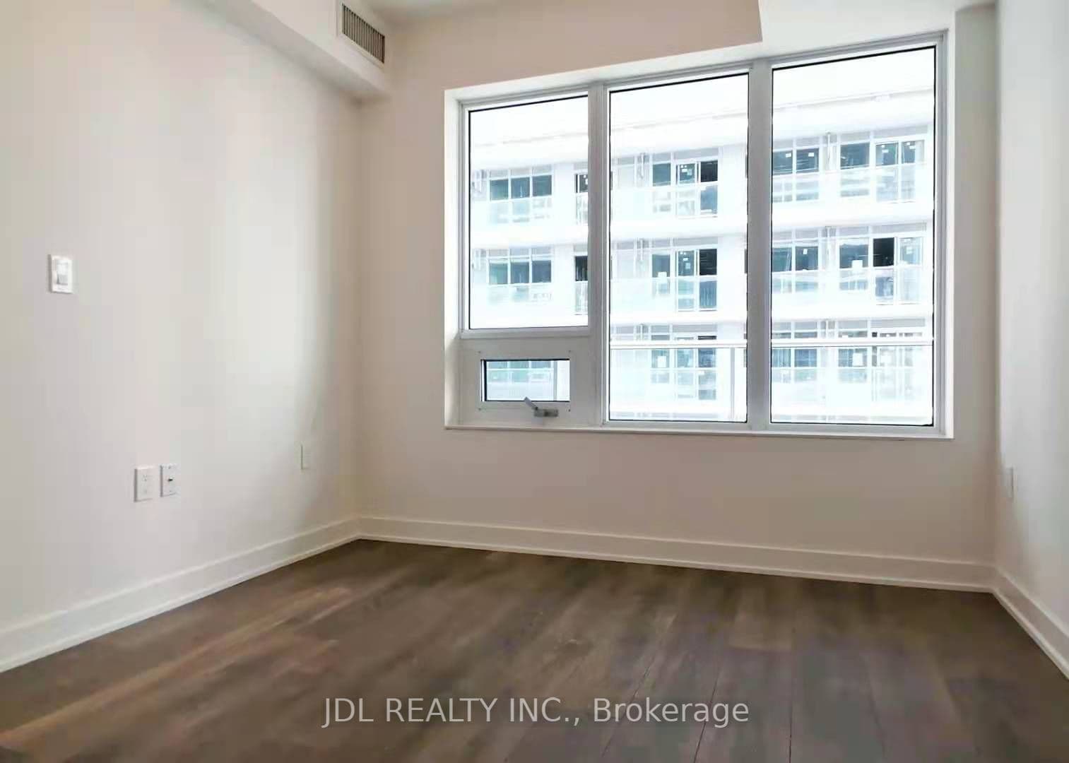 99 Broadway Avenue 3008, Toronto, ON M4P 0E3