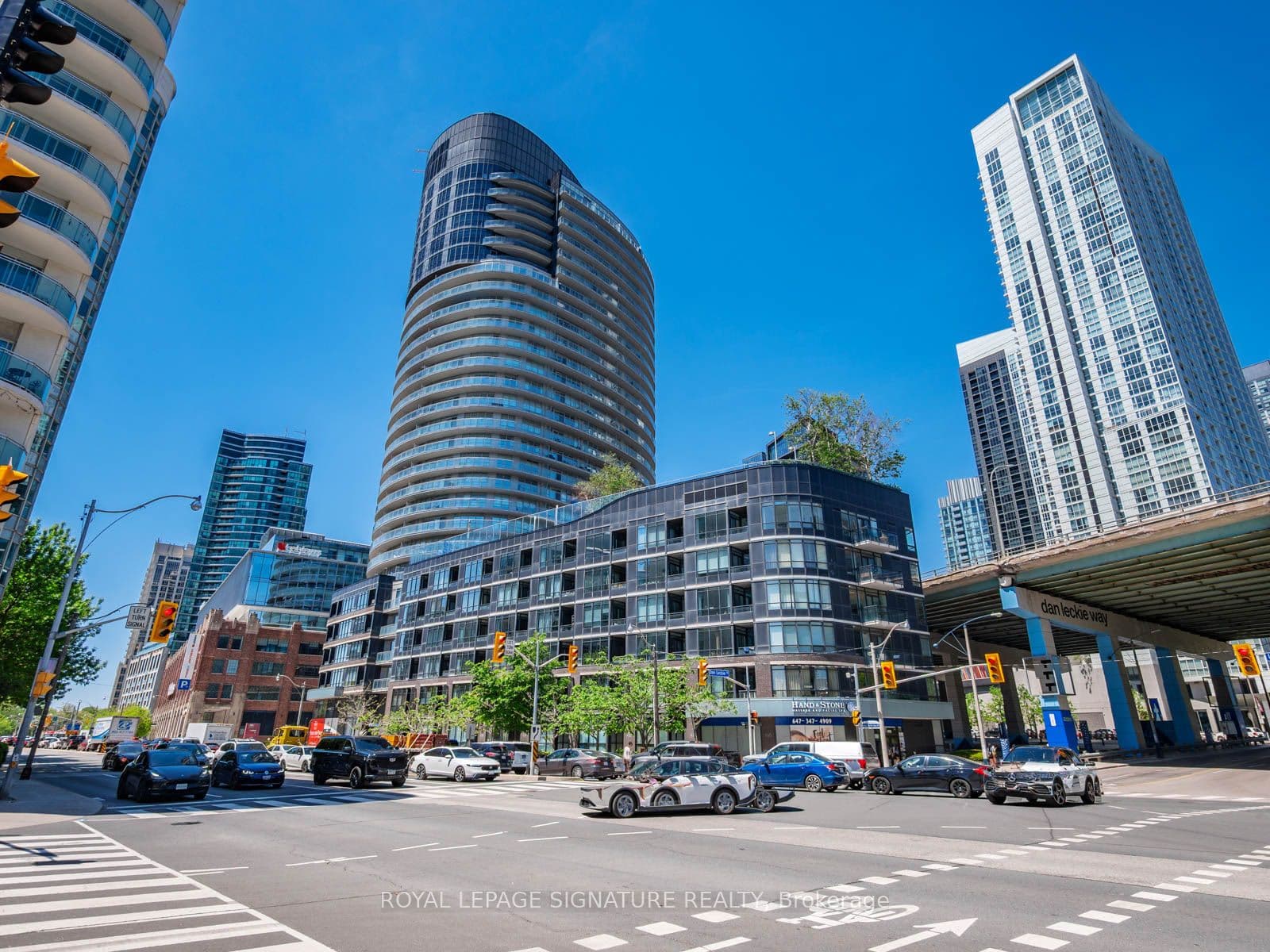 38 Dan Leckie Way 1109, Toronto, ON M5V 2V6