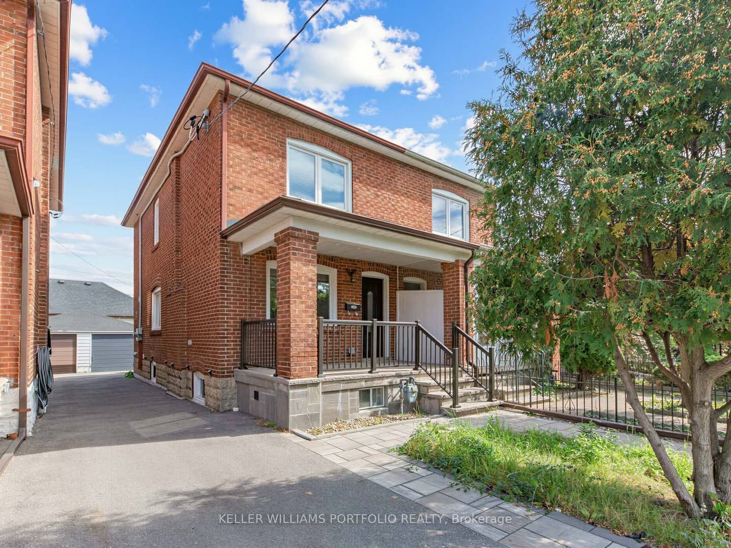 635 Glenholme Avenue, Toronto, ON M6E 3G8