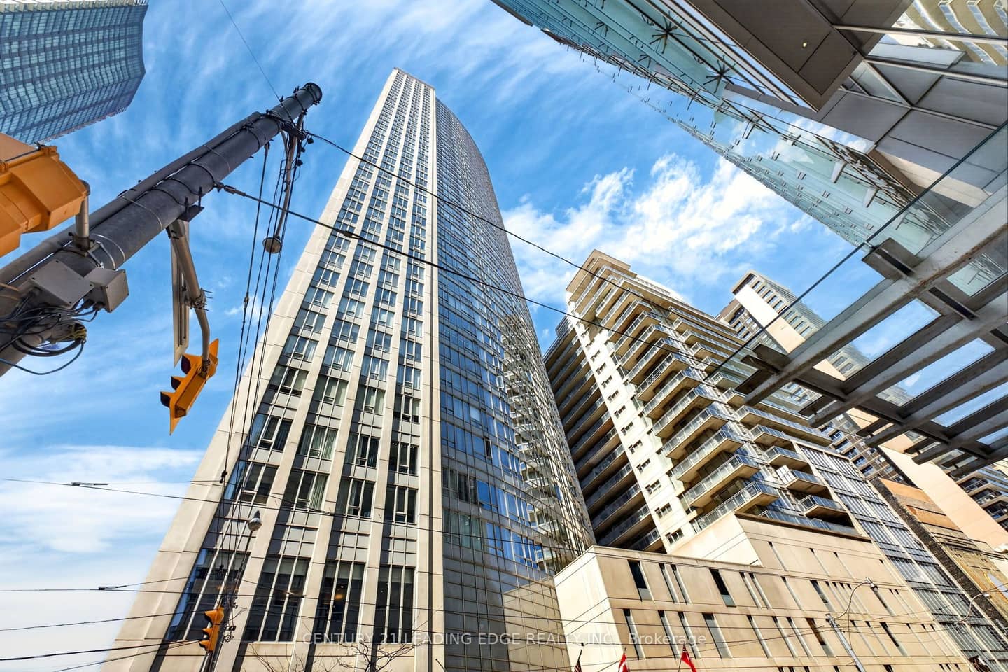 200 Victoria Street 1214, Toronto, ON M5B 1V8
