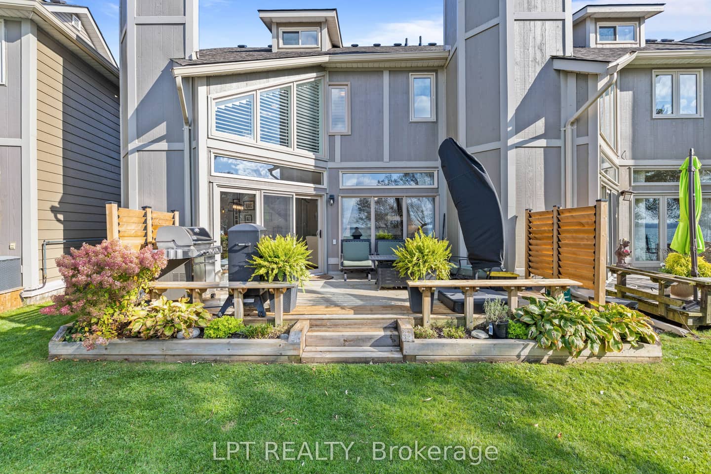 9 Davy Point Circle, Georgina, ON L4P 3H2