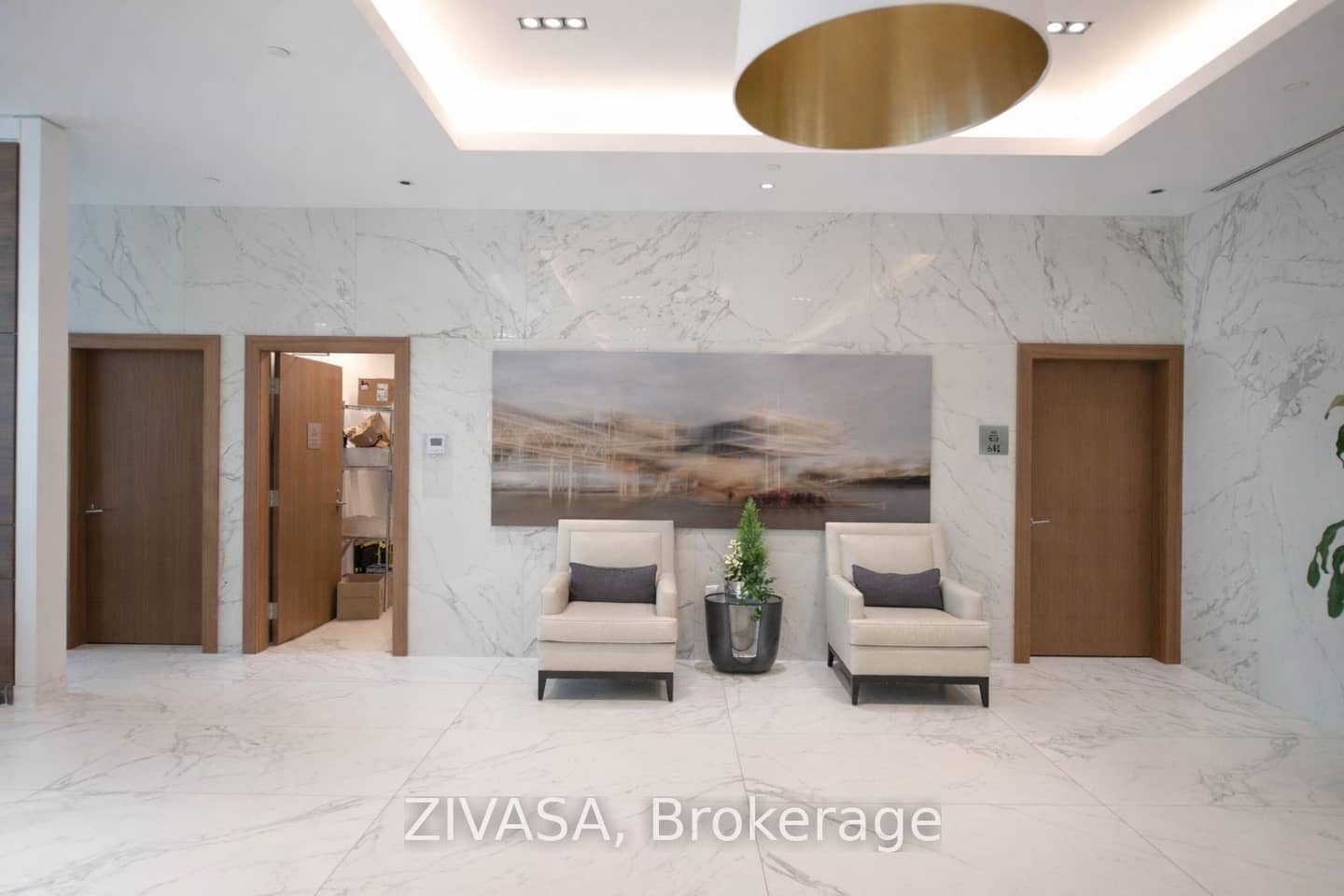 1928 Lakeshore Boulevard W 2607, Toronto, ON M6S 0B1
