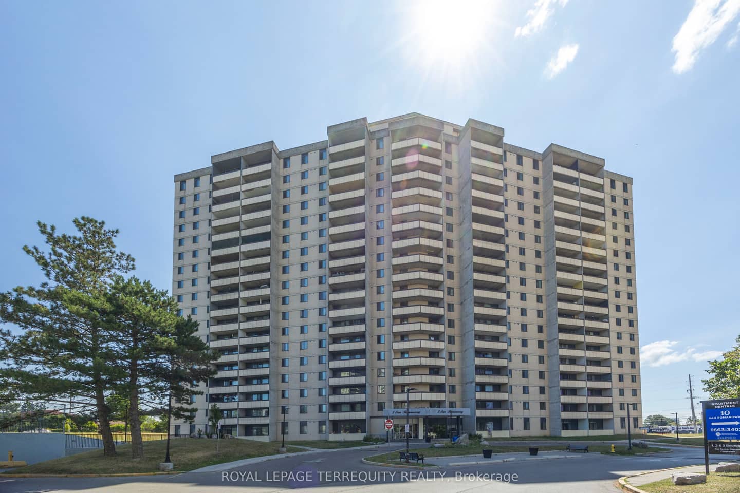 5 San Romanoway 410, Toronto, ON M3N 2Y4