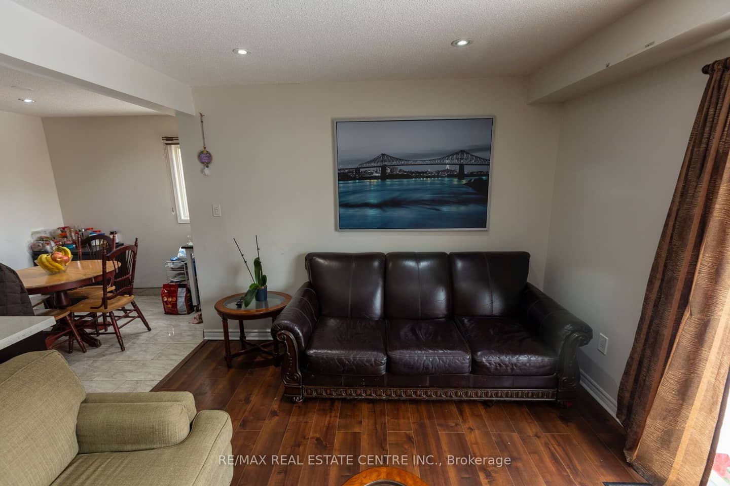 42 Wooliston Crescent, Brampton, ON L6Y 4J5