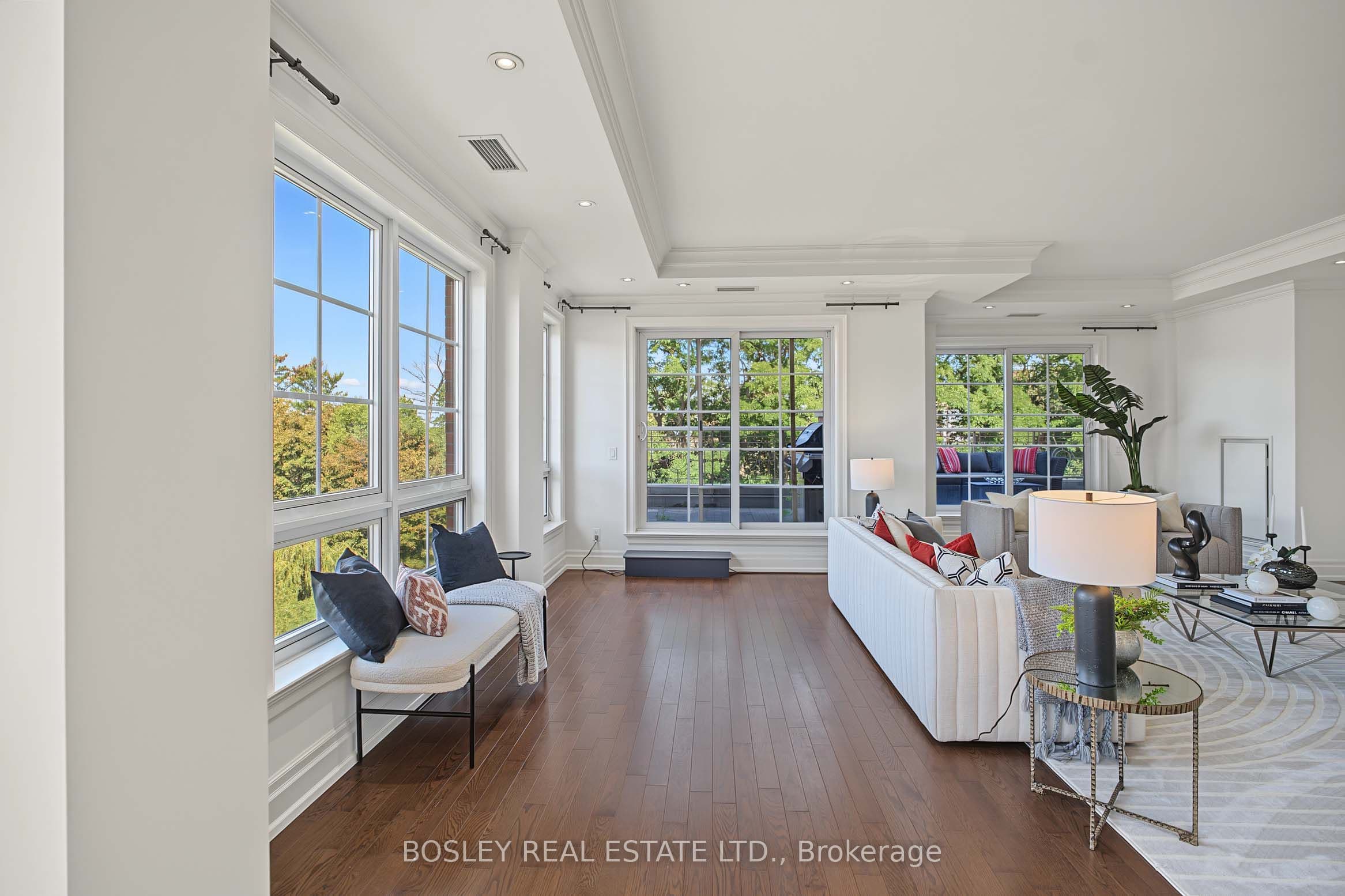 21 Burkebrook Place 504, Toronto, ON M4G 0A2