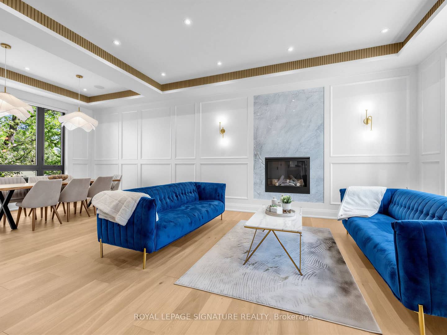 73 Starlight Crescent, Richmond Hill, ON L4C 4X3