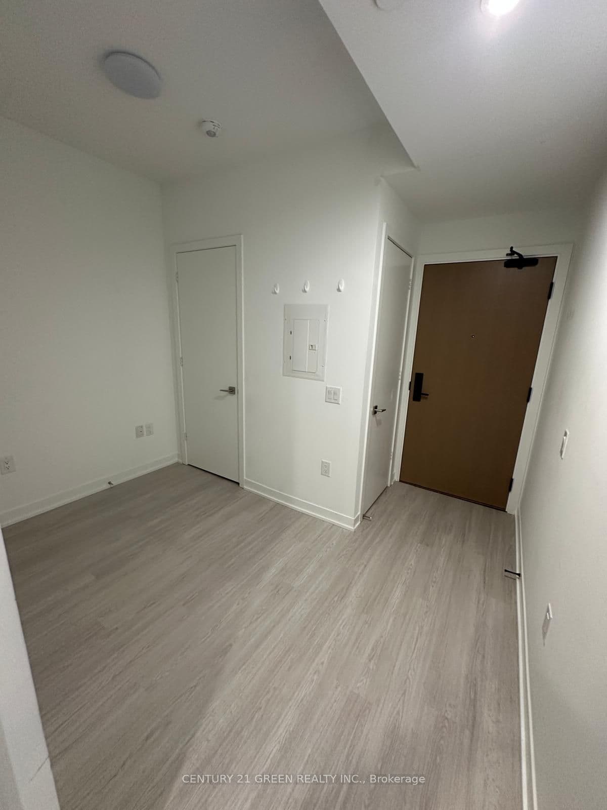 195 McCaul Street 414, Toronto, ON M5T 0E5