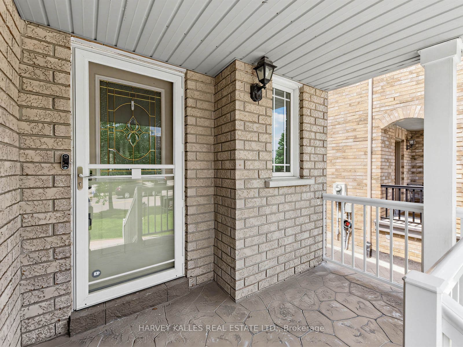 40 Blackthorn Drive, Vaughan, ON L6A 3N5