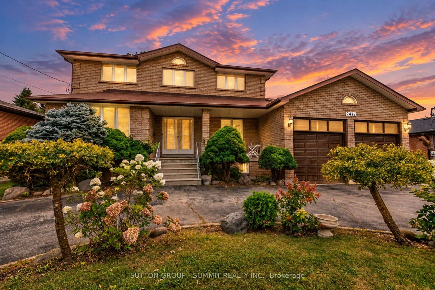 2477 CLIFF Road, Mississauga, ON L5A 2P1