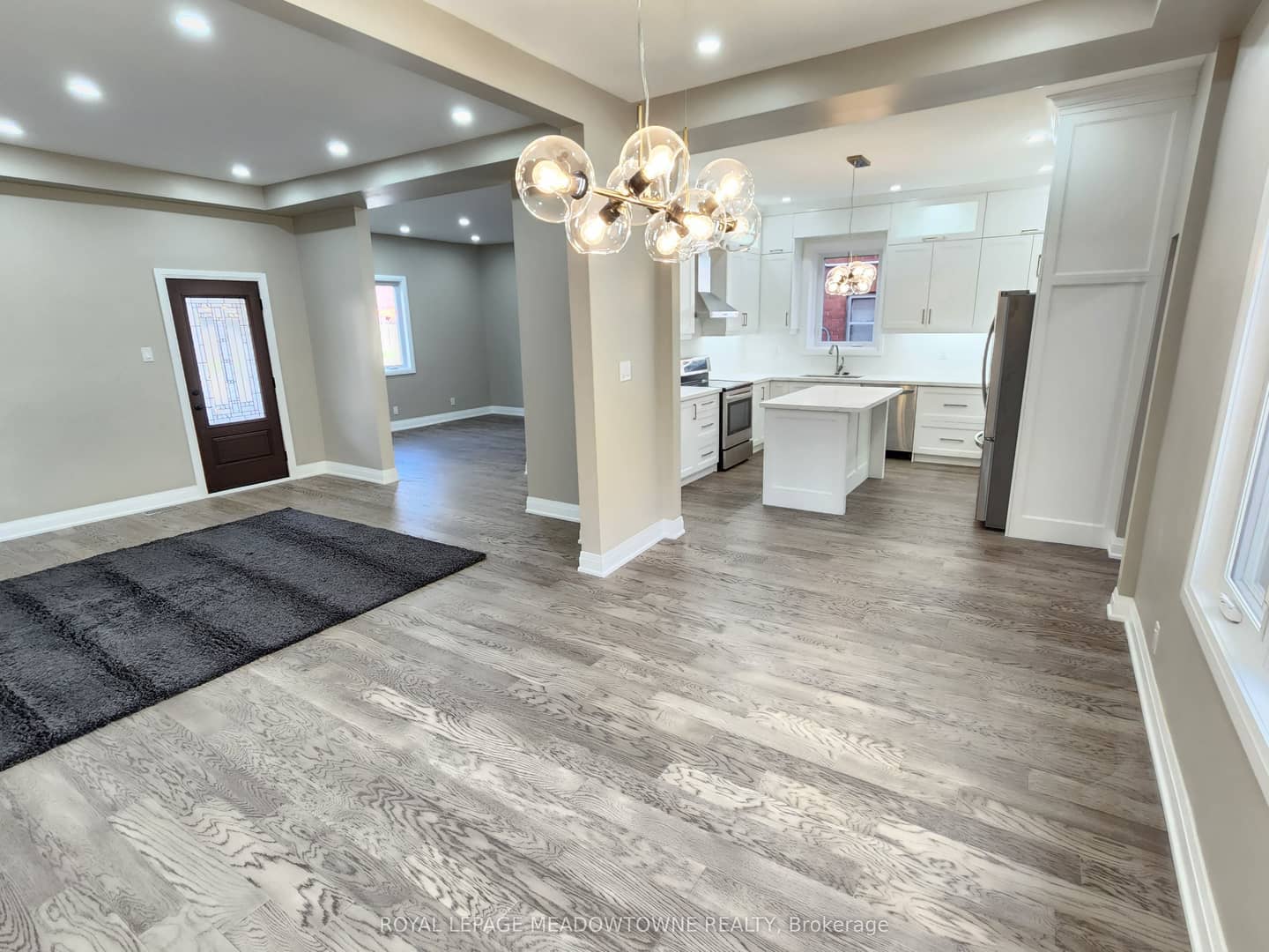 119 Colborne Street E, Oshawa, ON L1G 1M3