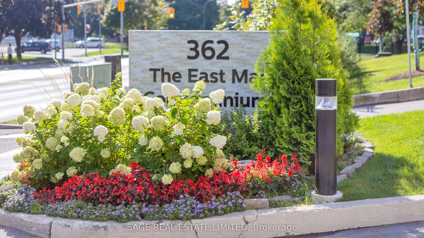 362 The East Mall 1006, Toronto, ON M9B 6C4