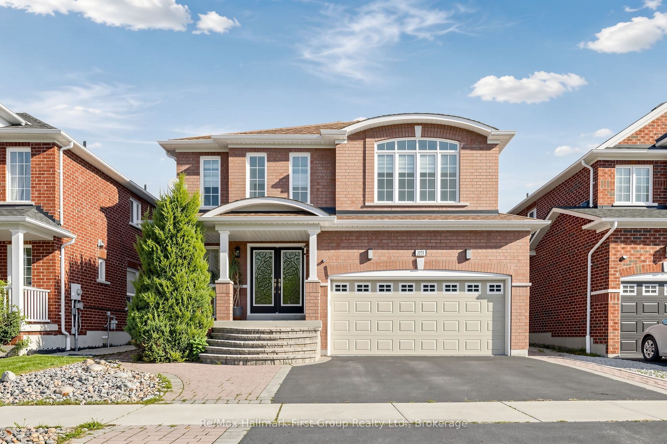 3271 Country Lane, Whitby, ON L1P 1T7