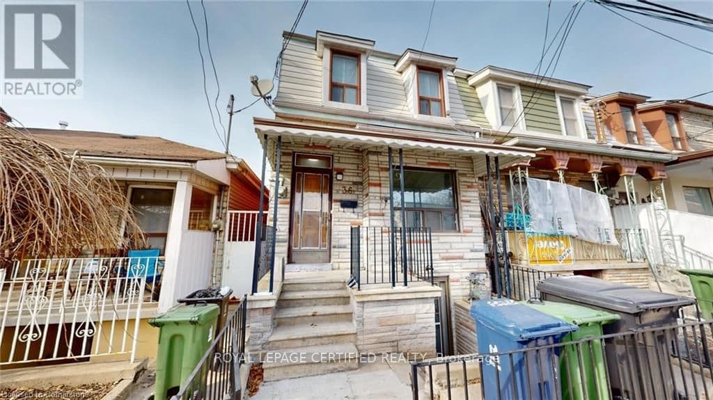 36 Mitchell Avenue, Toronto, ON M6J 1B9