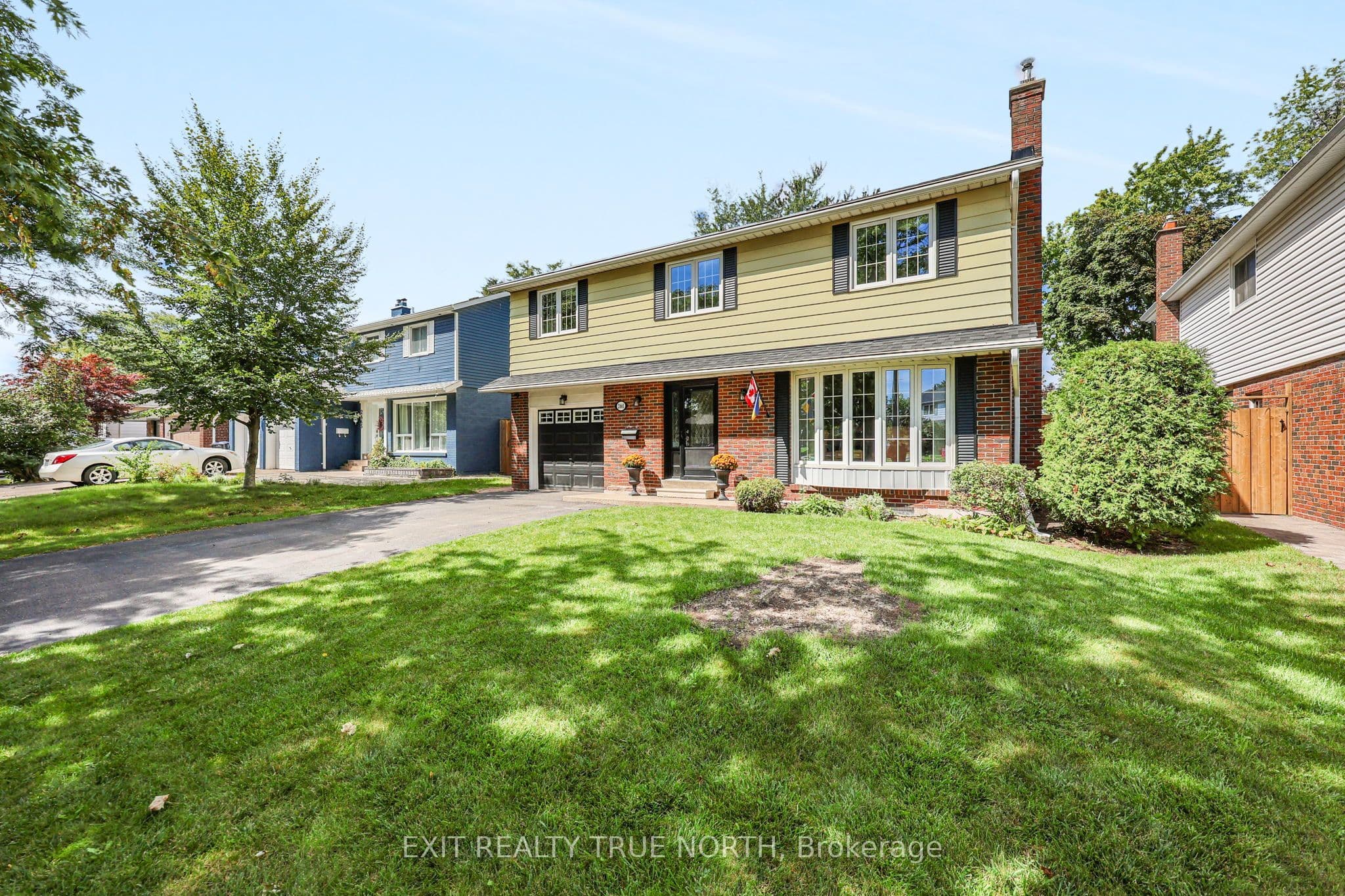 2661 Homelands Drive, Mississauga, ON L5K 1H7
