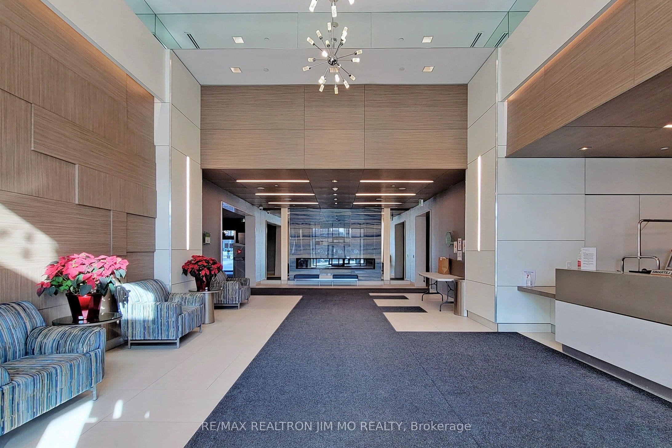 15 Water Walk Drive 616, Markham, ON L6G 0G2