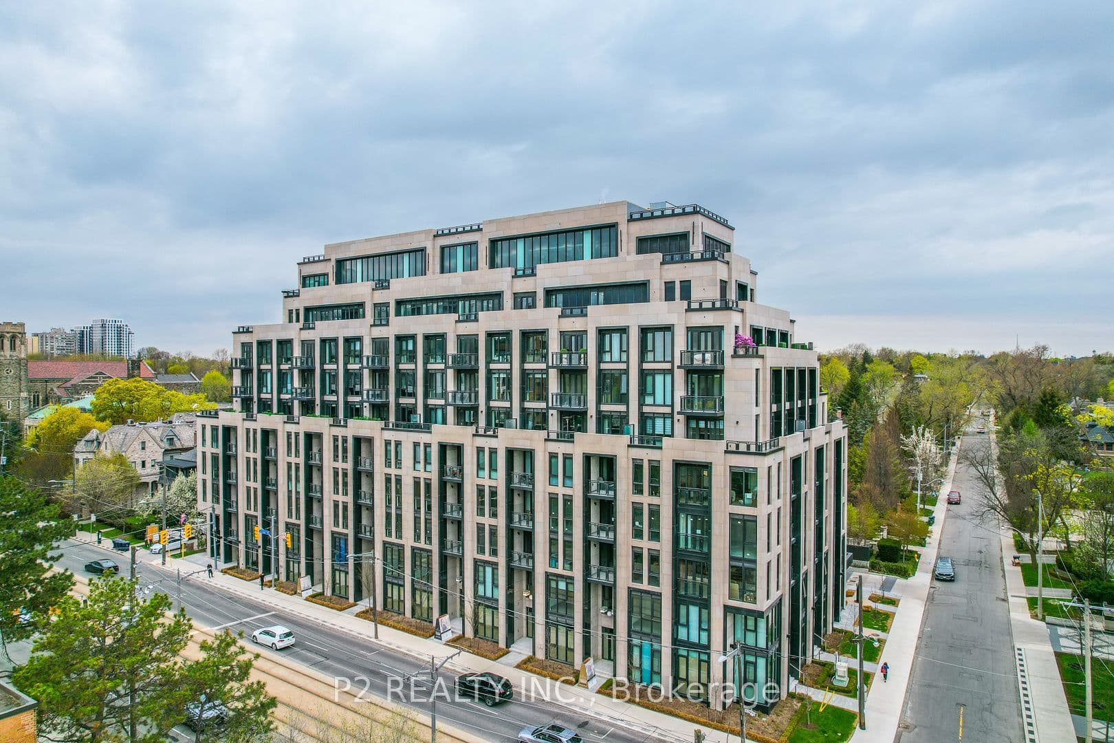 2 Forest Hill Road 301, Toronto, ON M4V 2L3