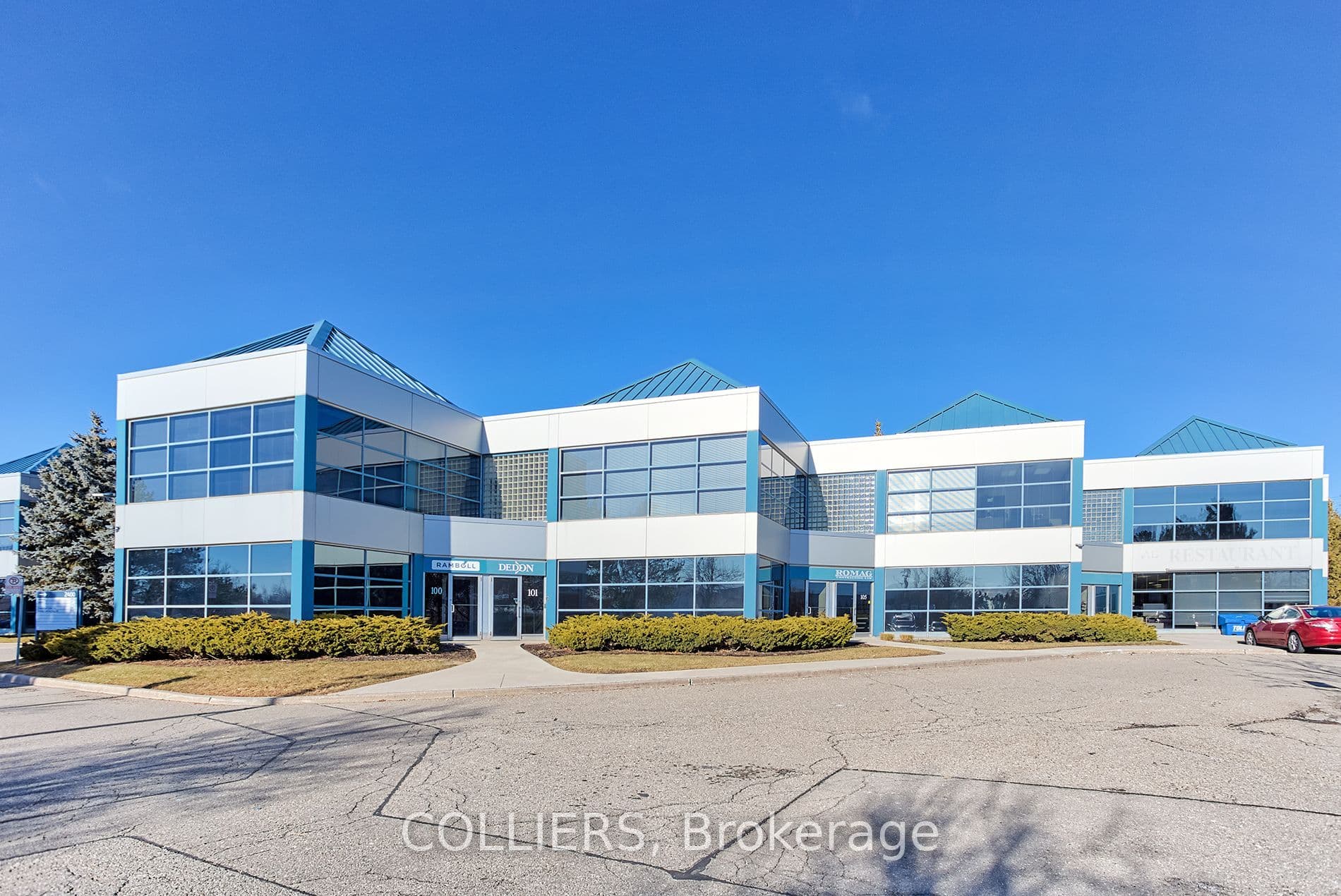 2400 Meadowpine Boulevard 104, Mississauga, ON L5N 6S2