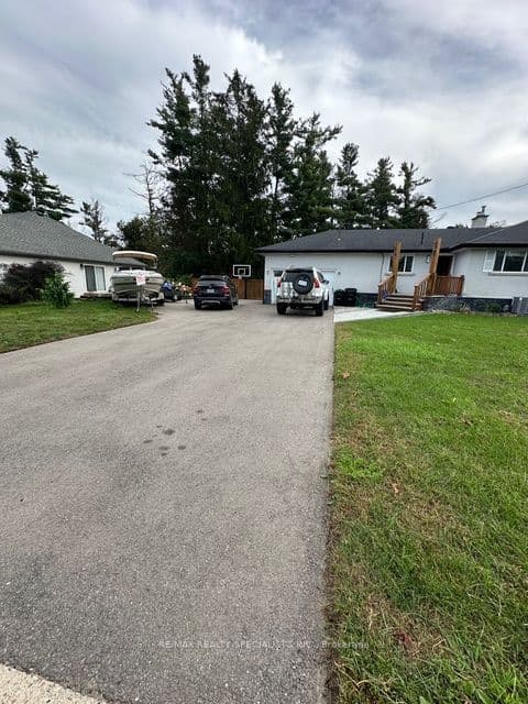 189 Little Avenue UPPER, Barrie, ON L4N 6L1