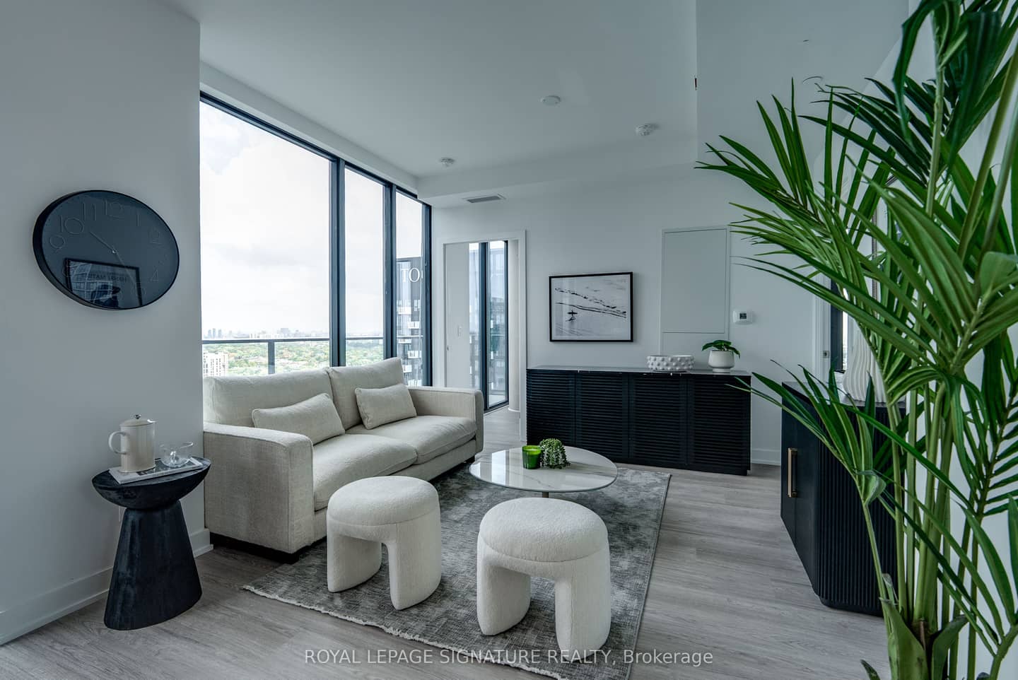 47 Mutual Street 3205, Toronto, ON M5B 0C6